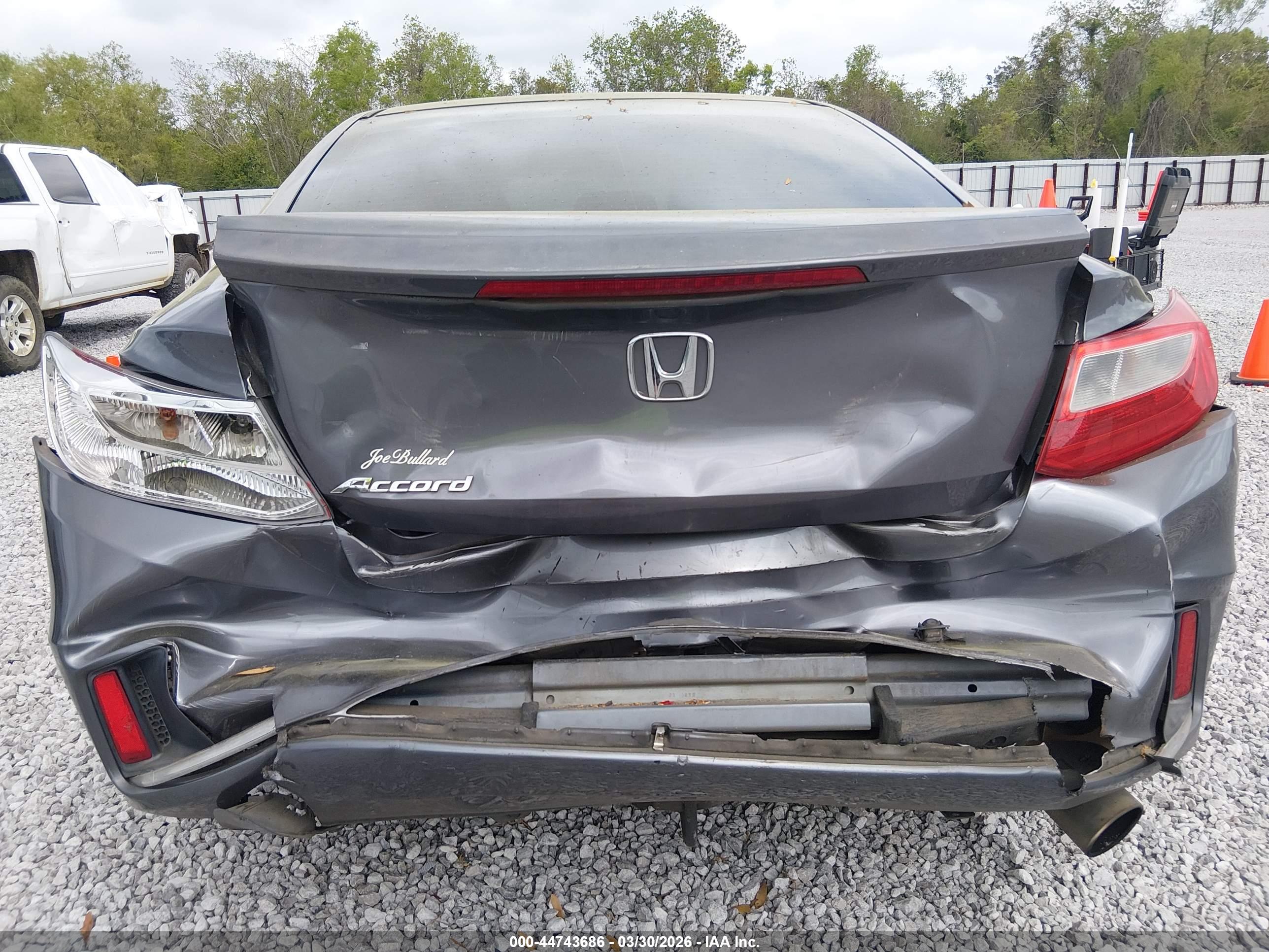 HONDA ACCORD image 6