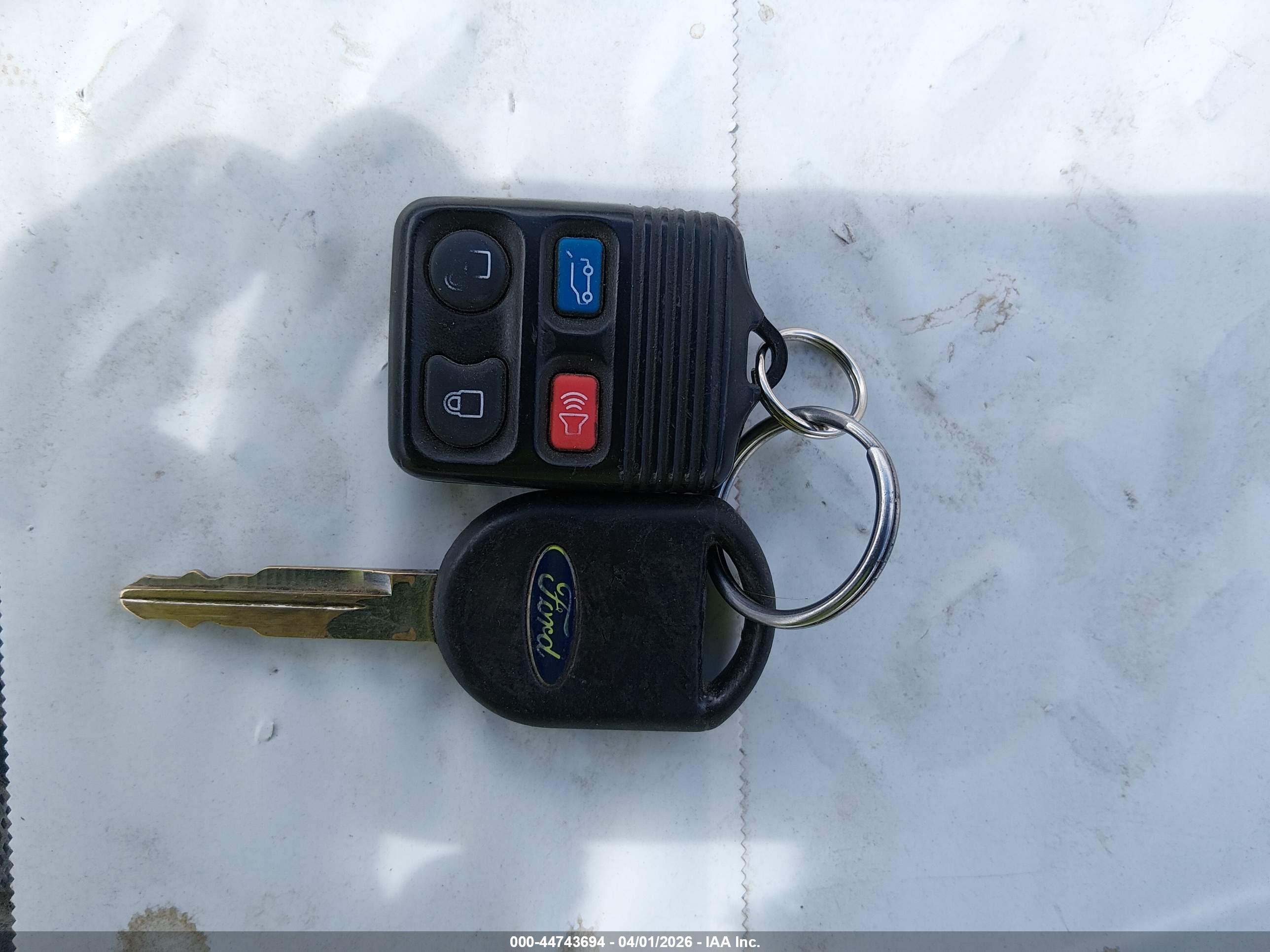 FORD EXPEDITION image 11