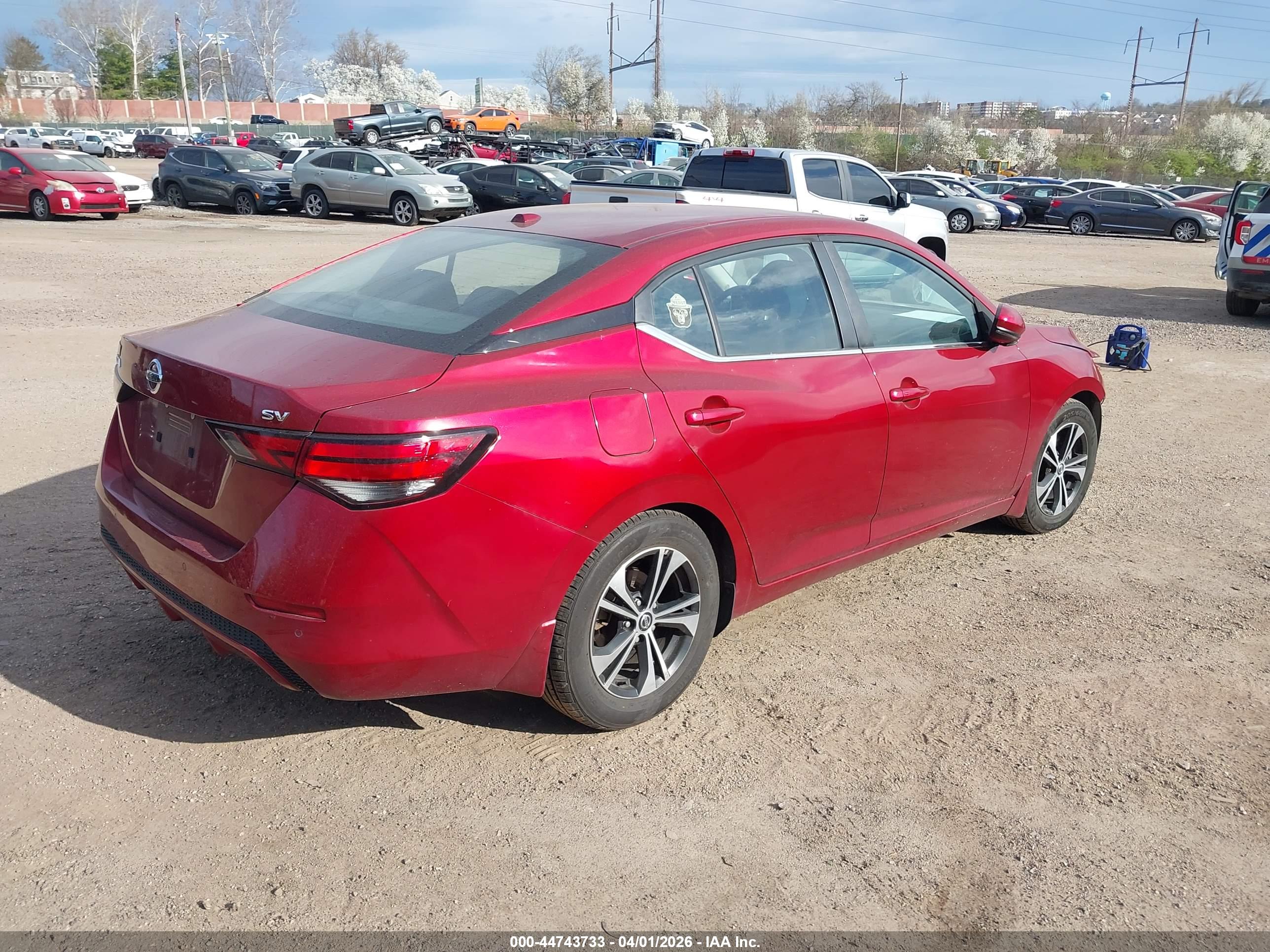 NISSAN SENTRA image 4