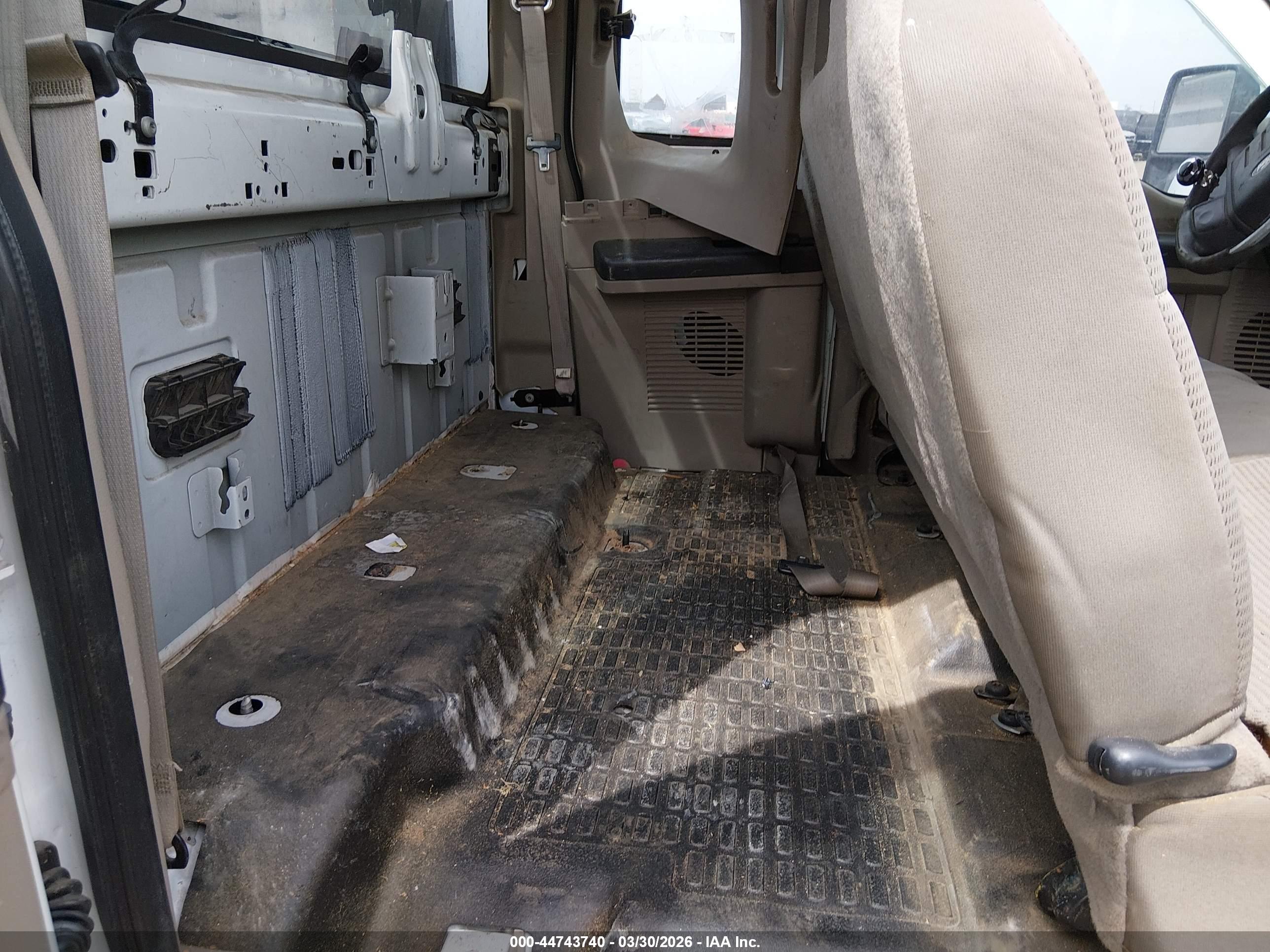 FORD F-250 image 8