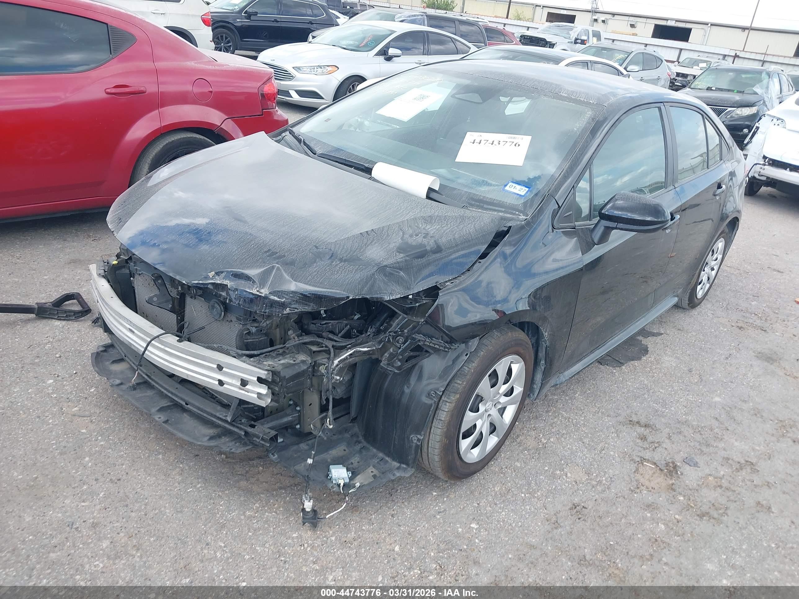TOYOTA COROLLA image 2