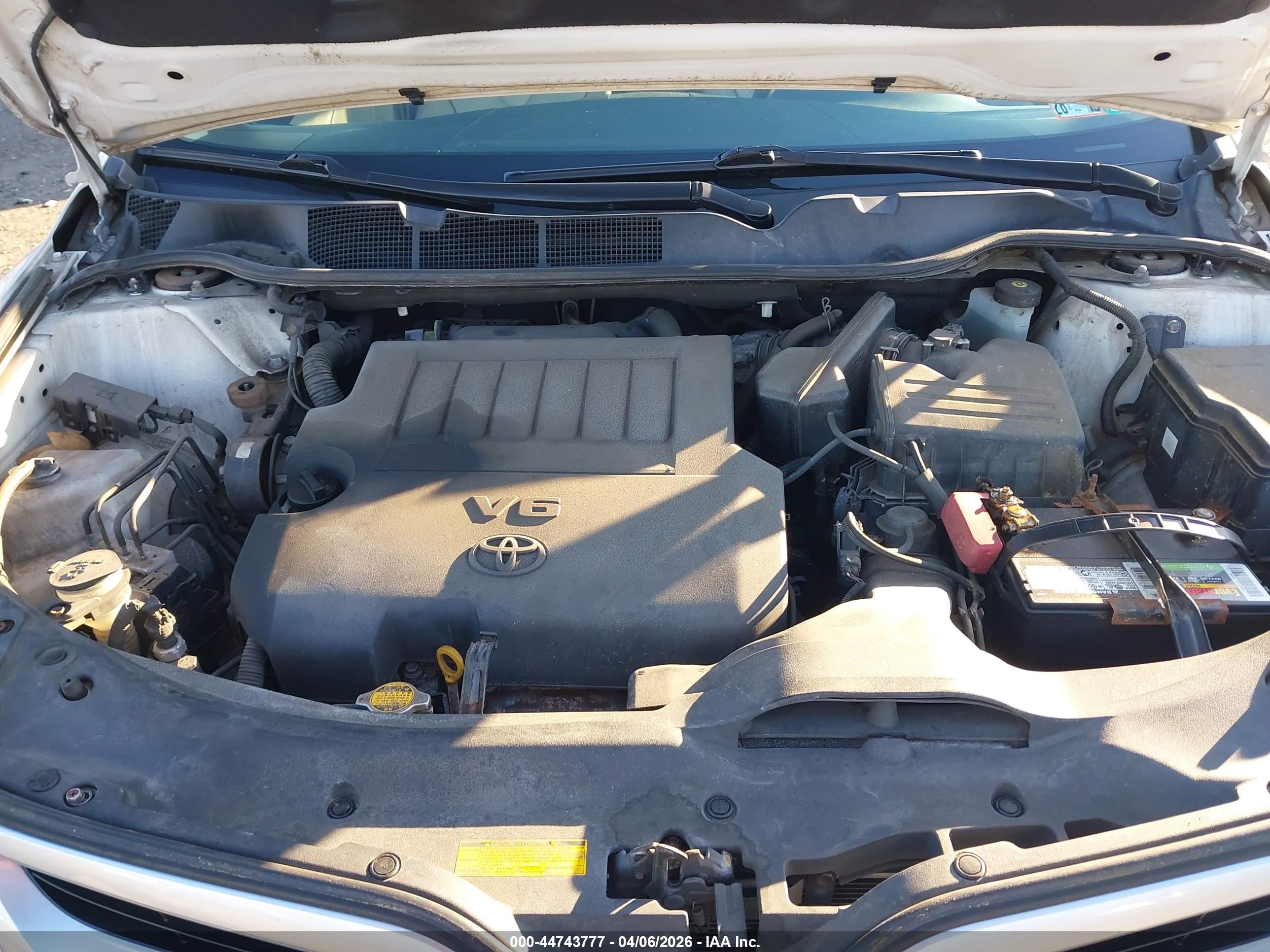 TOYOTA VENZA image 10
