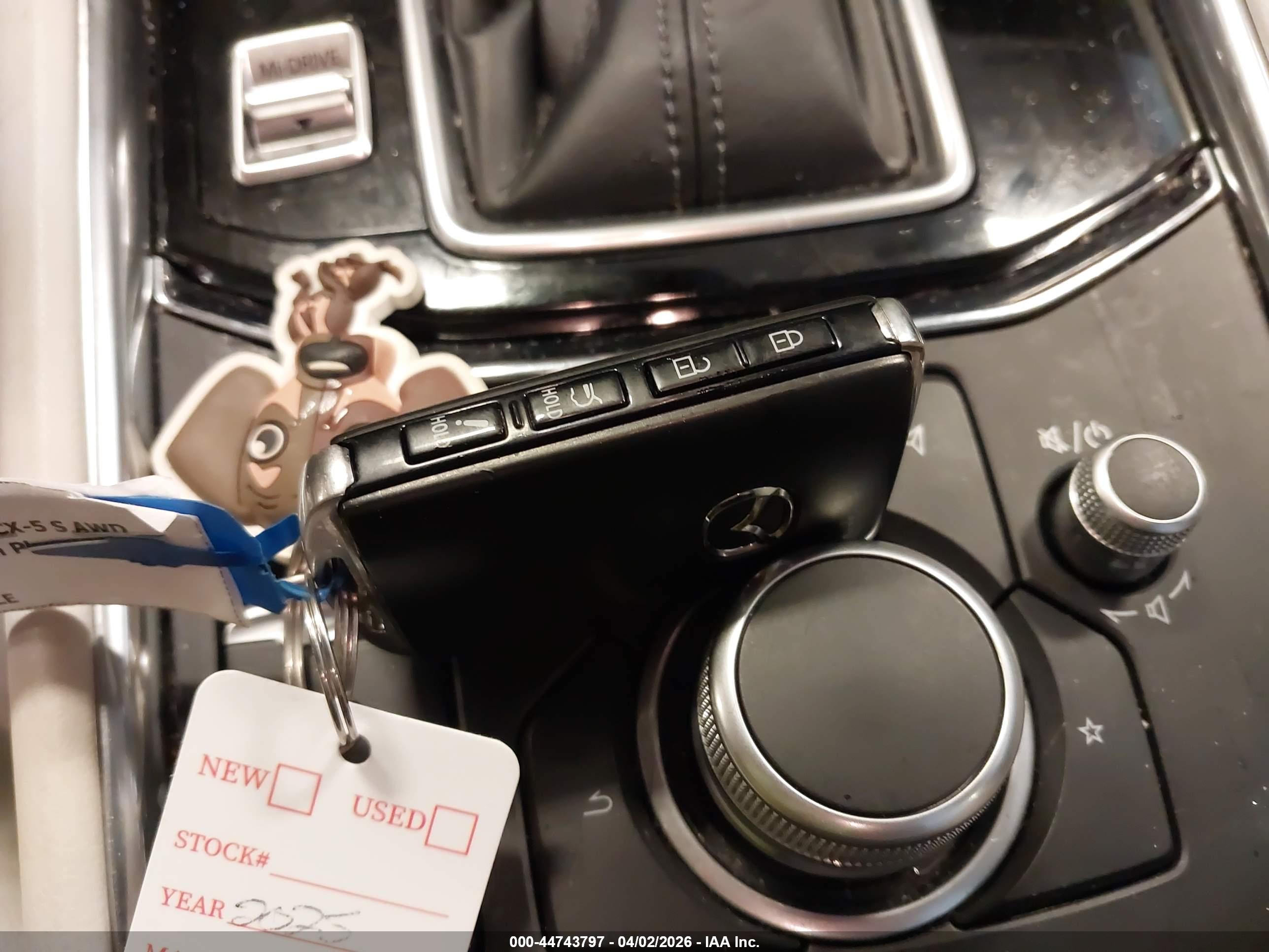 MAZDA CX-5 image 11