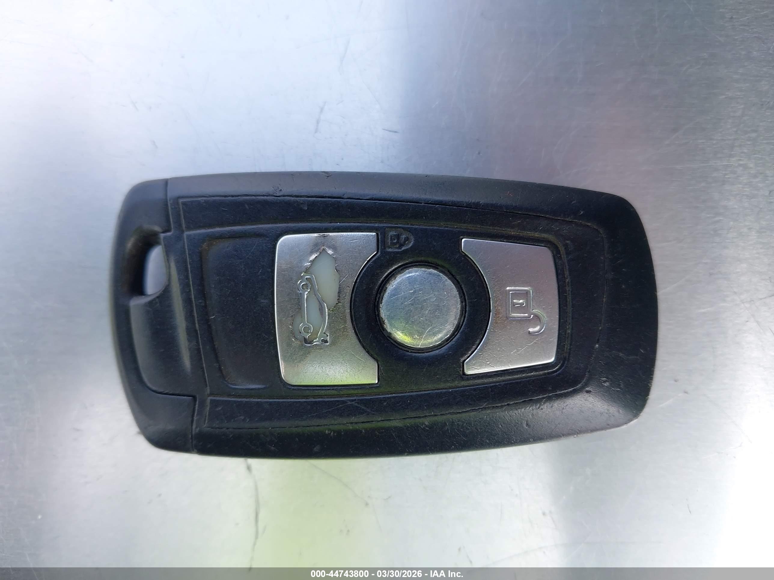BMW 328I image 11
