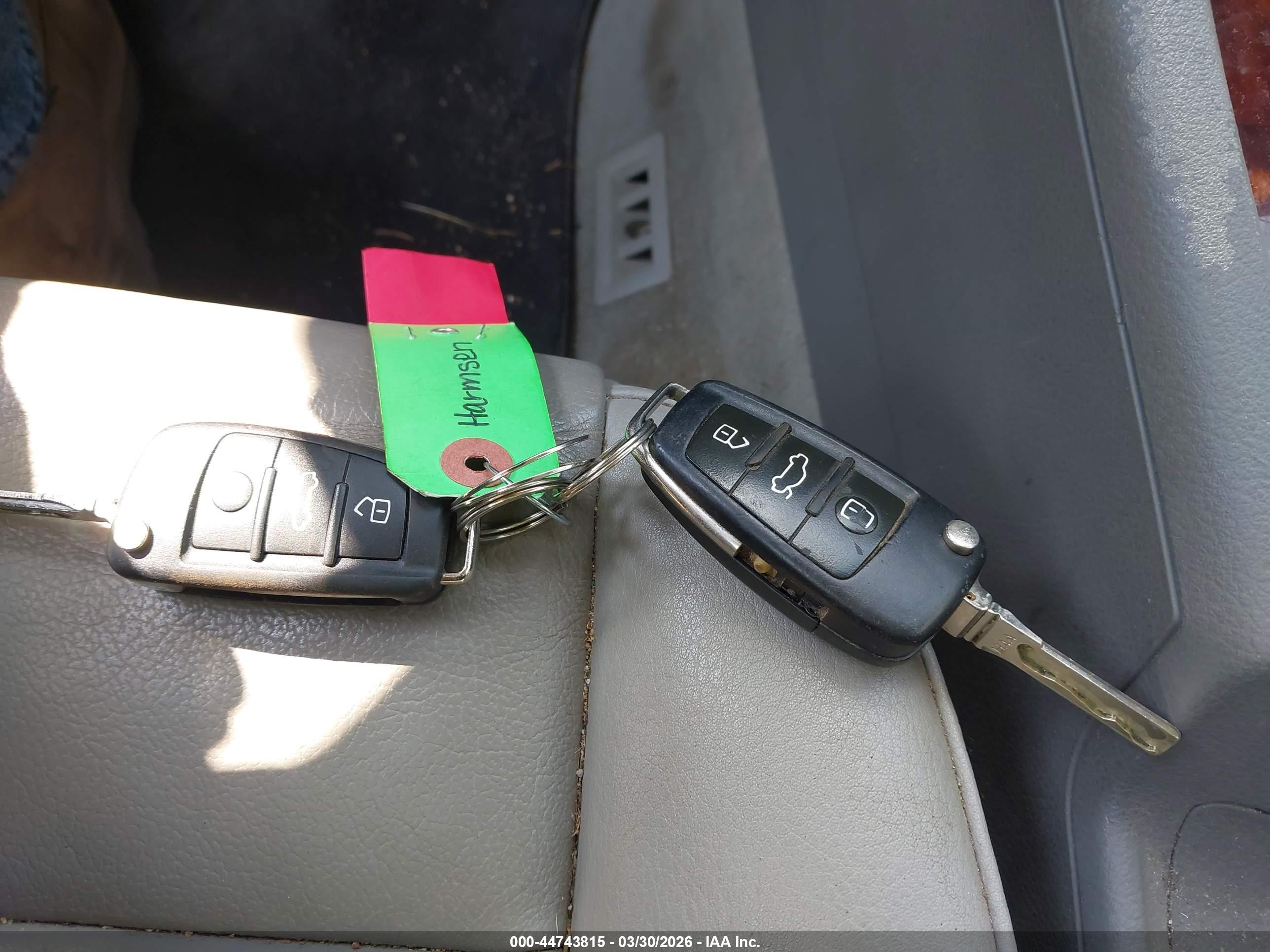 AUDI A4 image 11