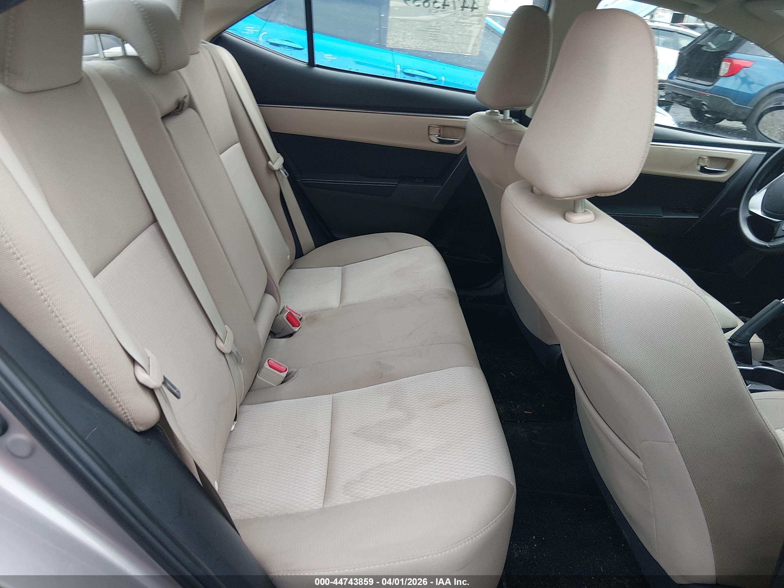 TOYOTA COROLLA image 8
