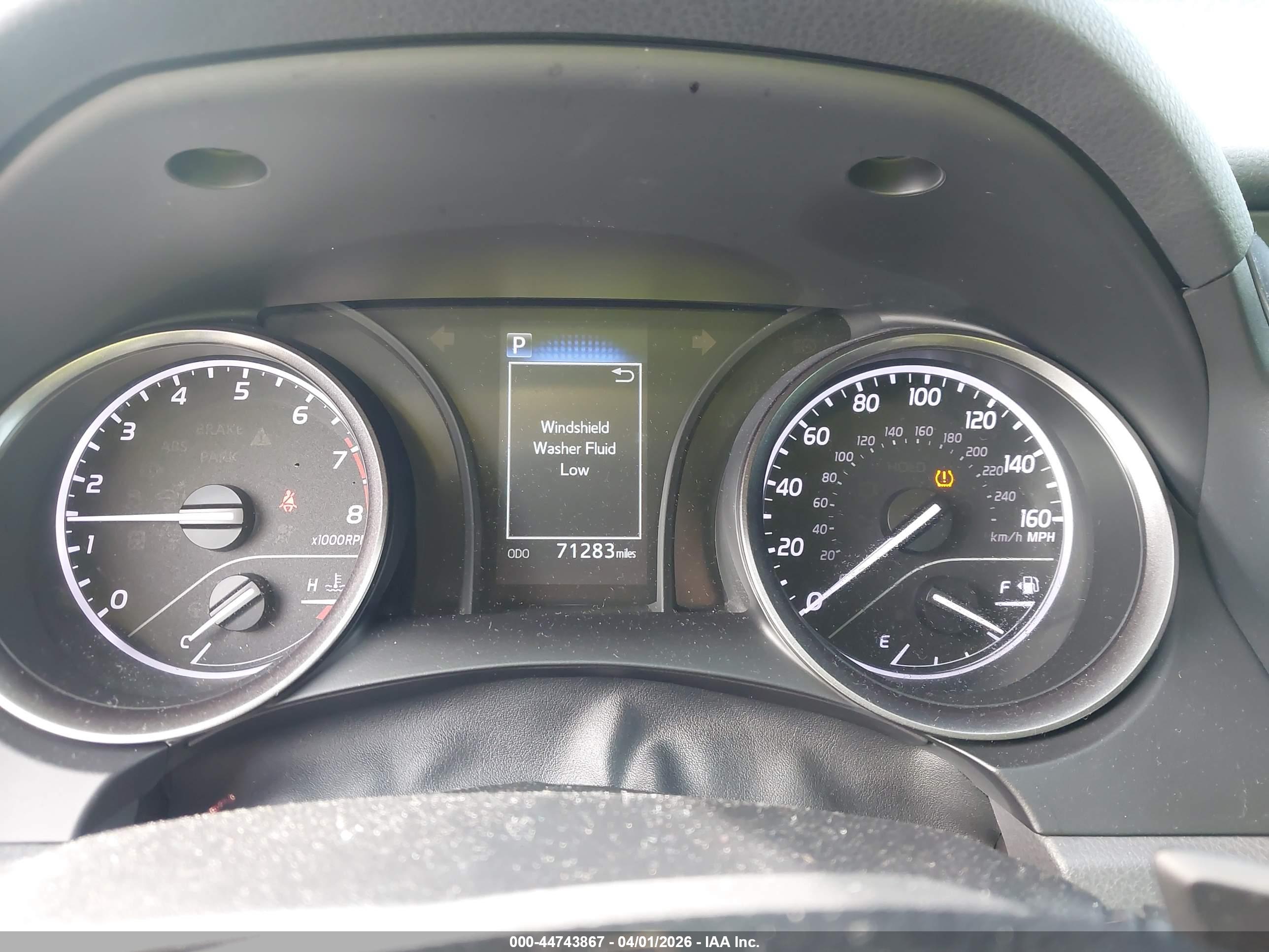 TOYOTA CAMRY image 7