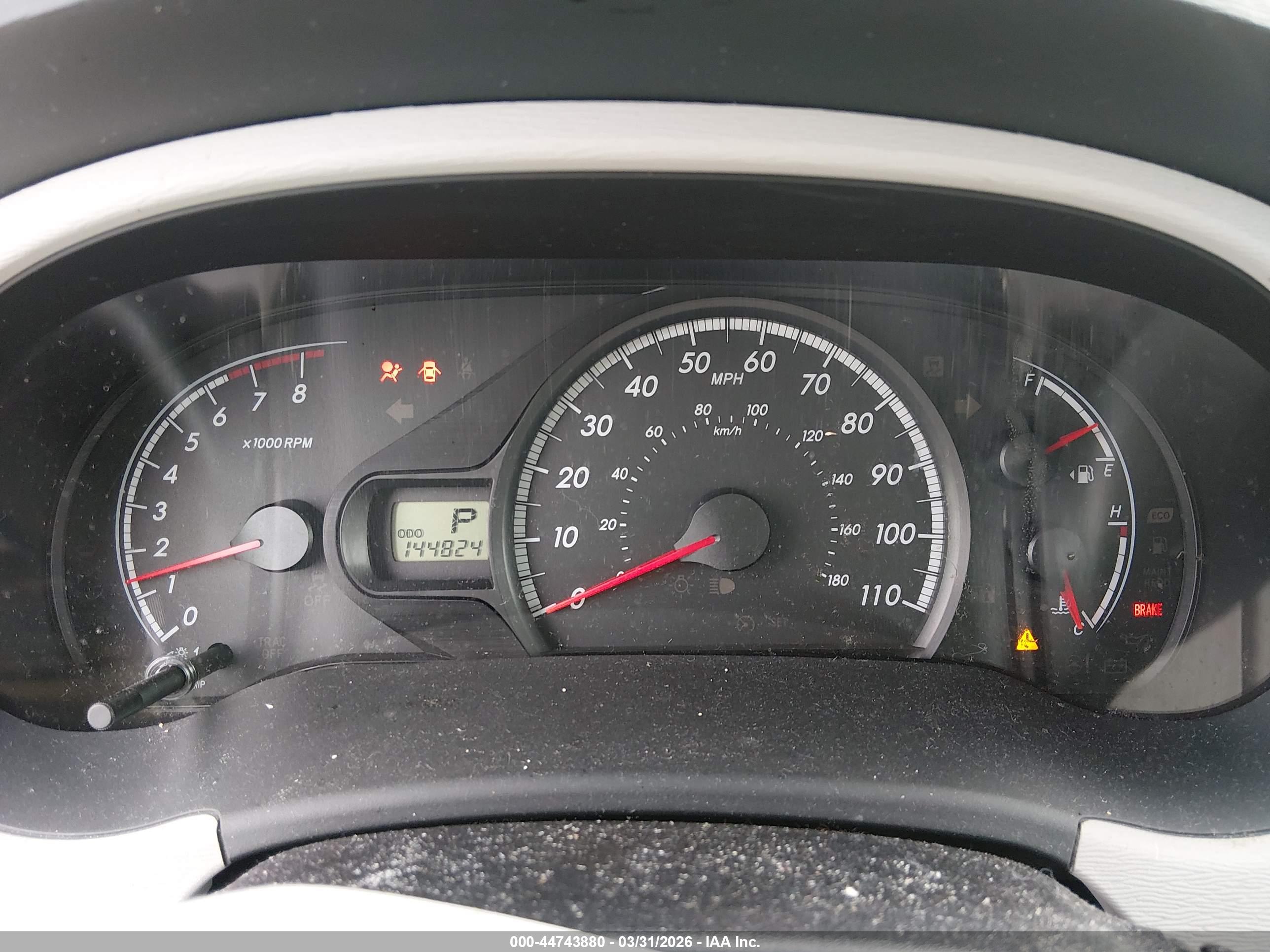 TOYOTA SIENNA image 7