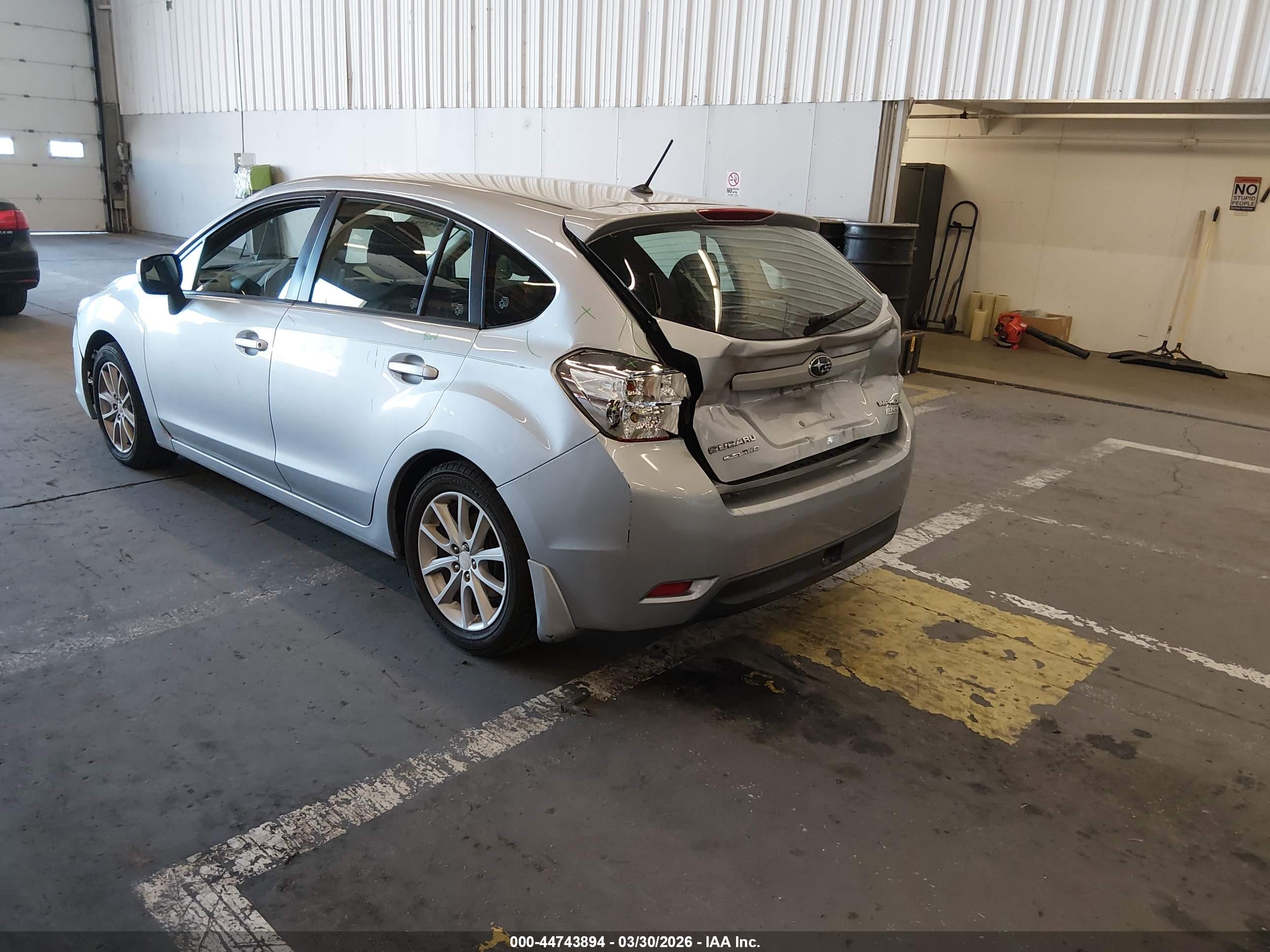 SUBARU IMPREZA image 3