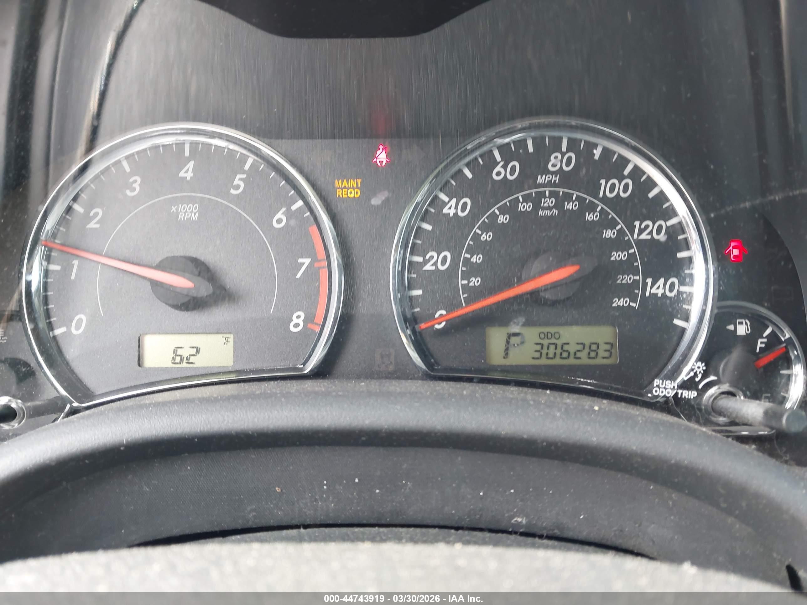 TOYOTA COROLLA image 7