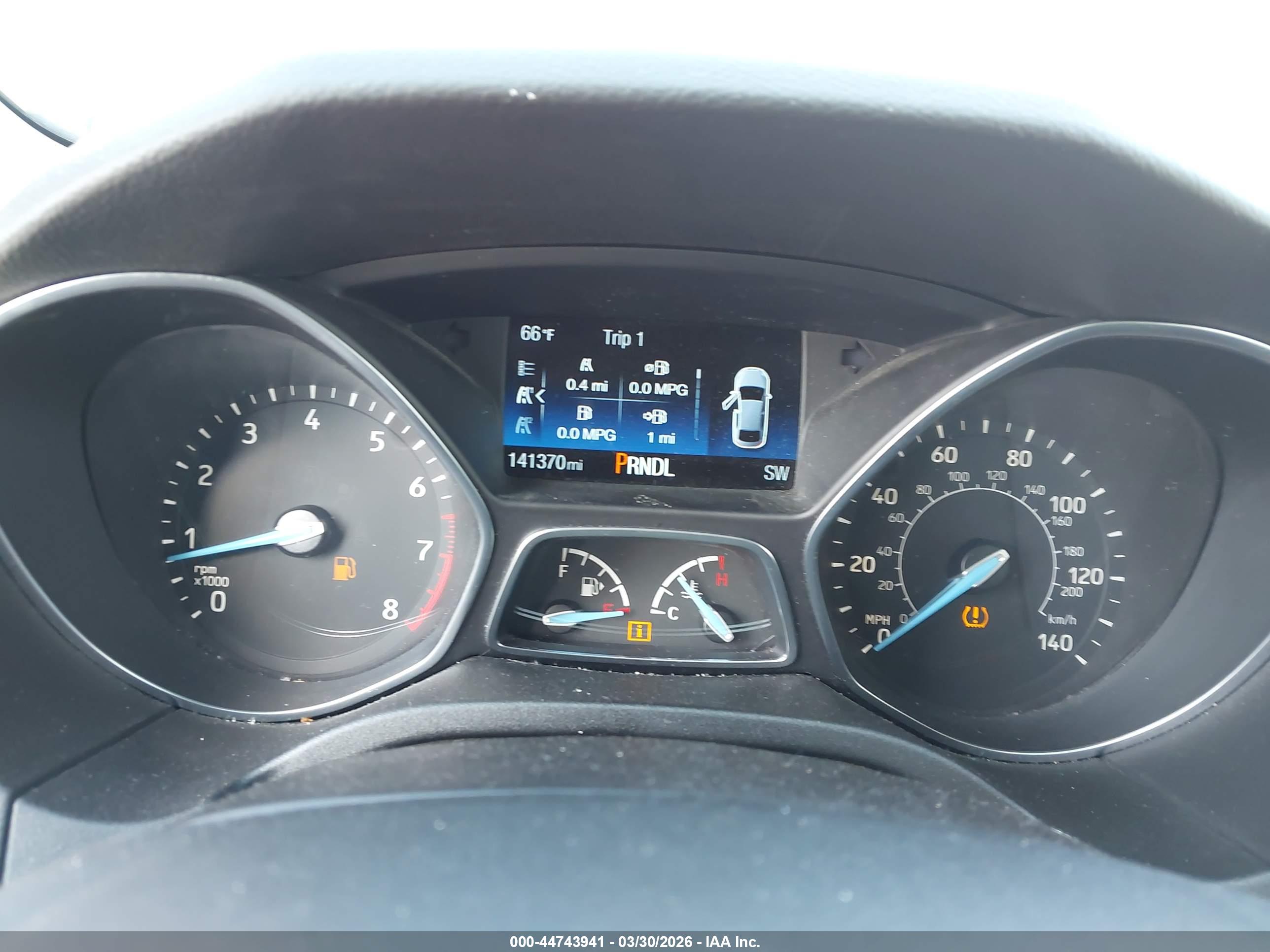FORD FOCUS image 7