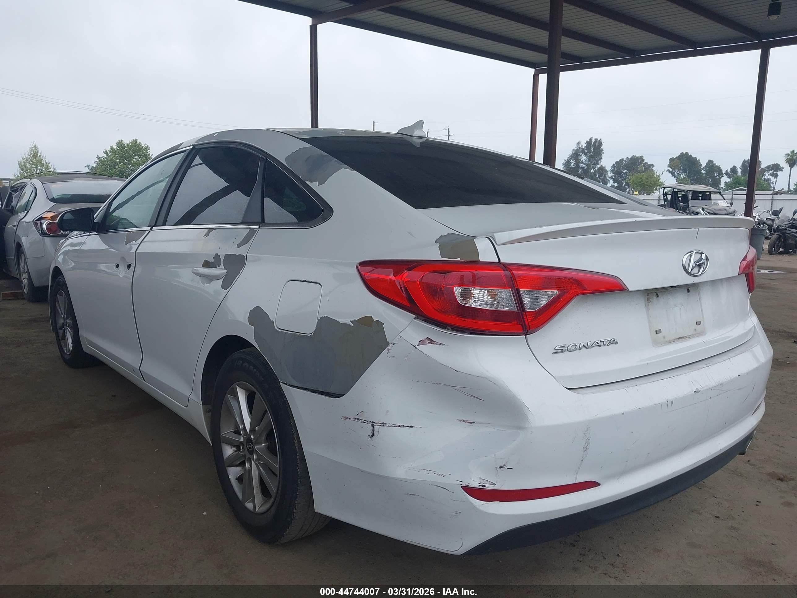 HYUNDAI SONATA image 3