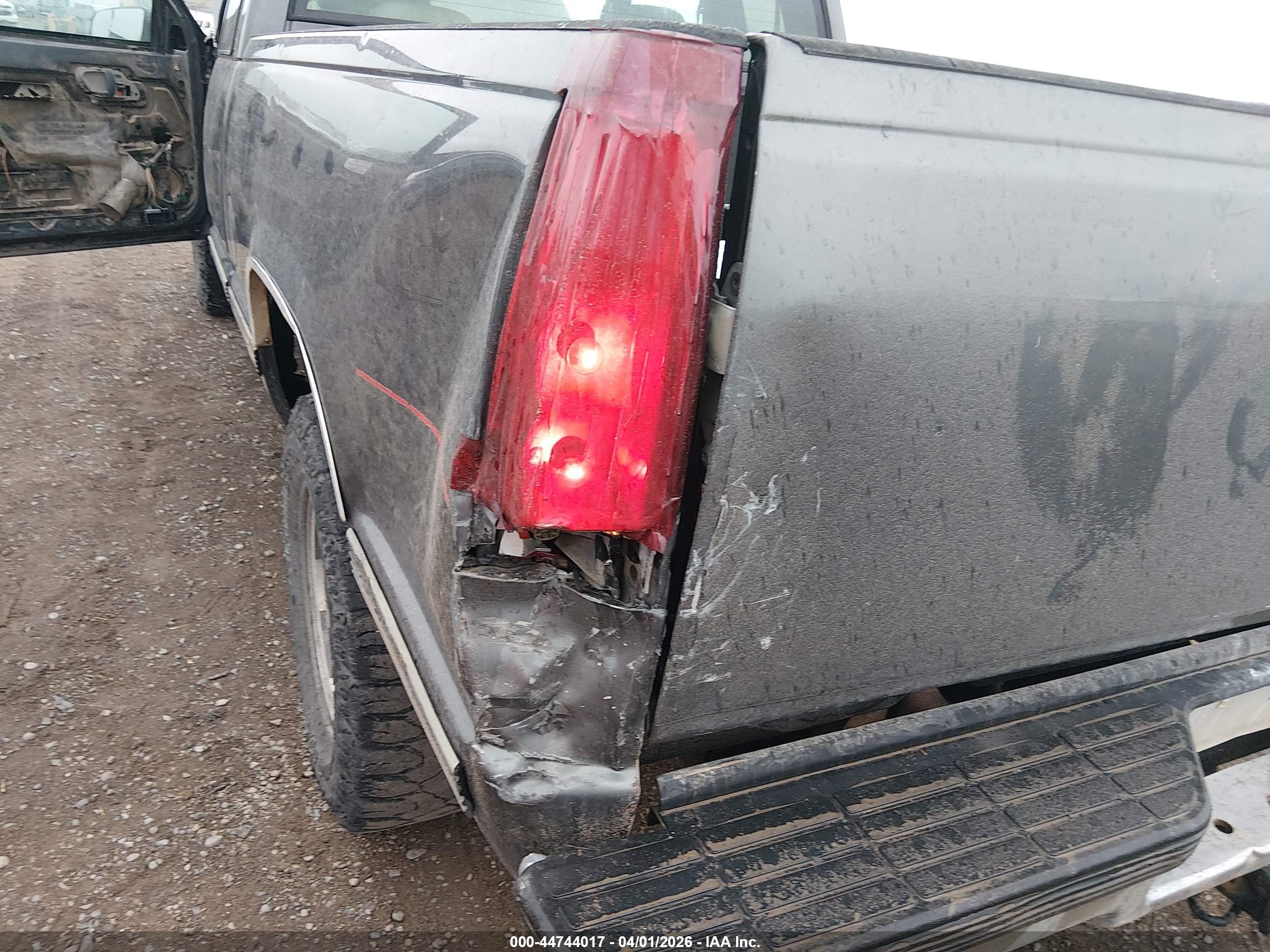 CHEVROLET K1500 image 6