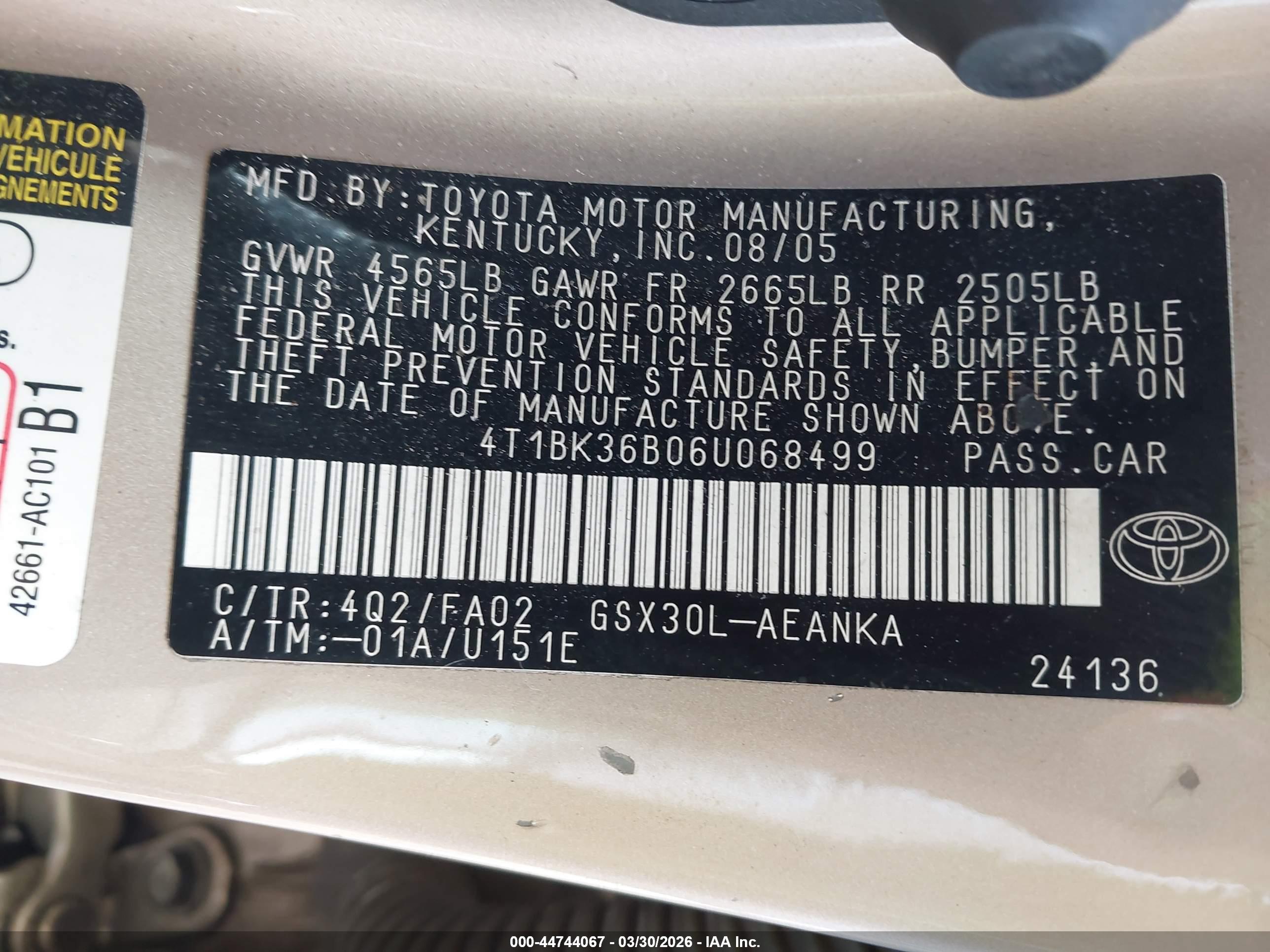 TOYOTA AVALON image 9
