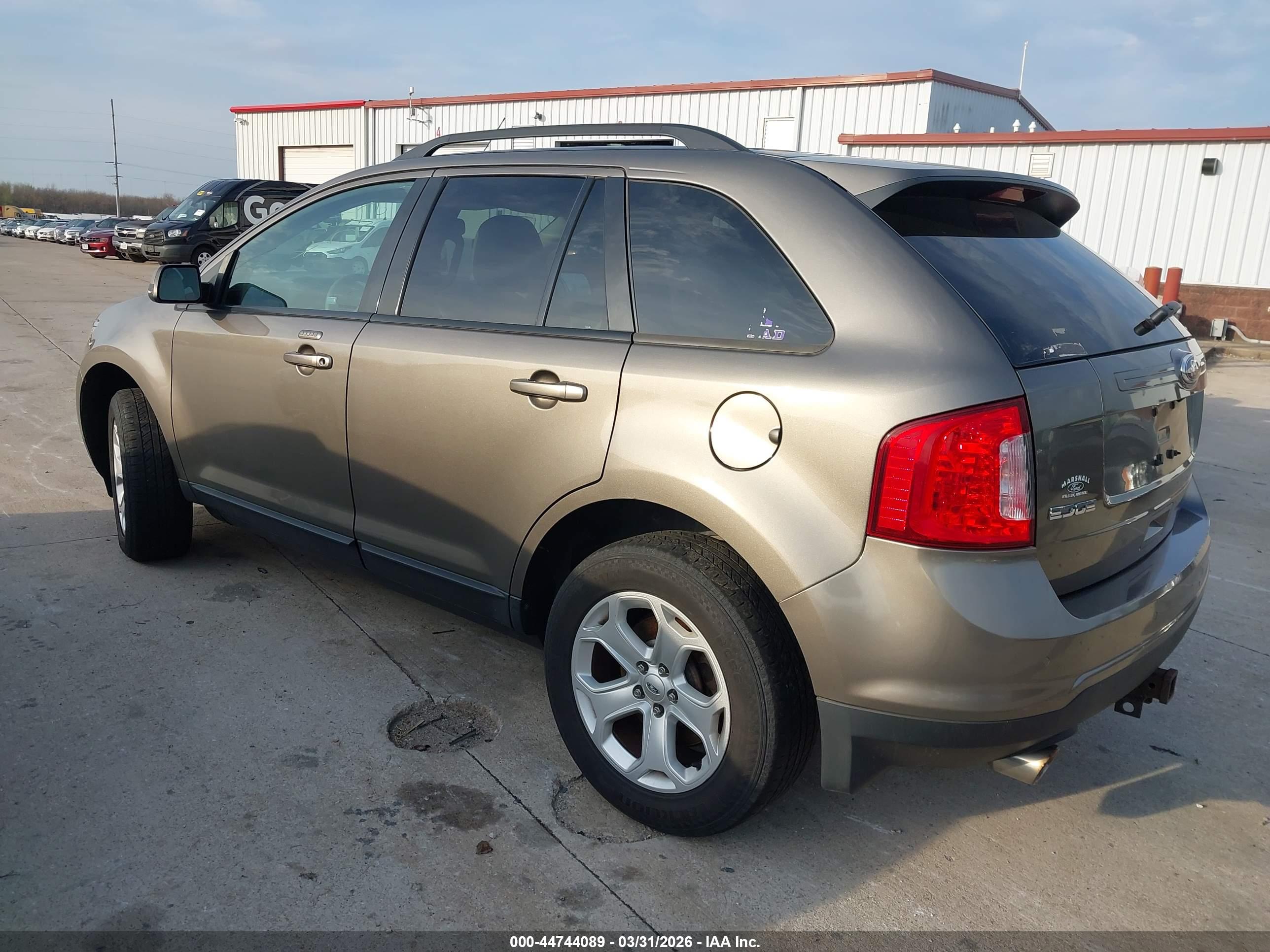 FORD EDGE image 3