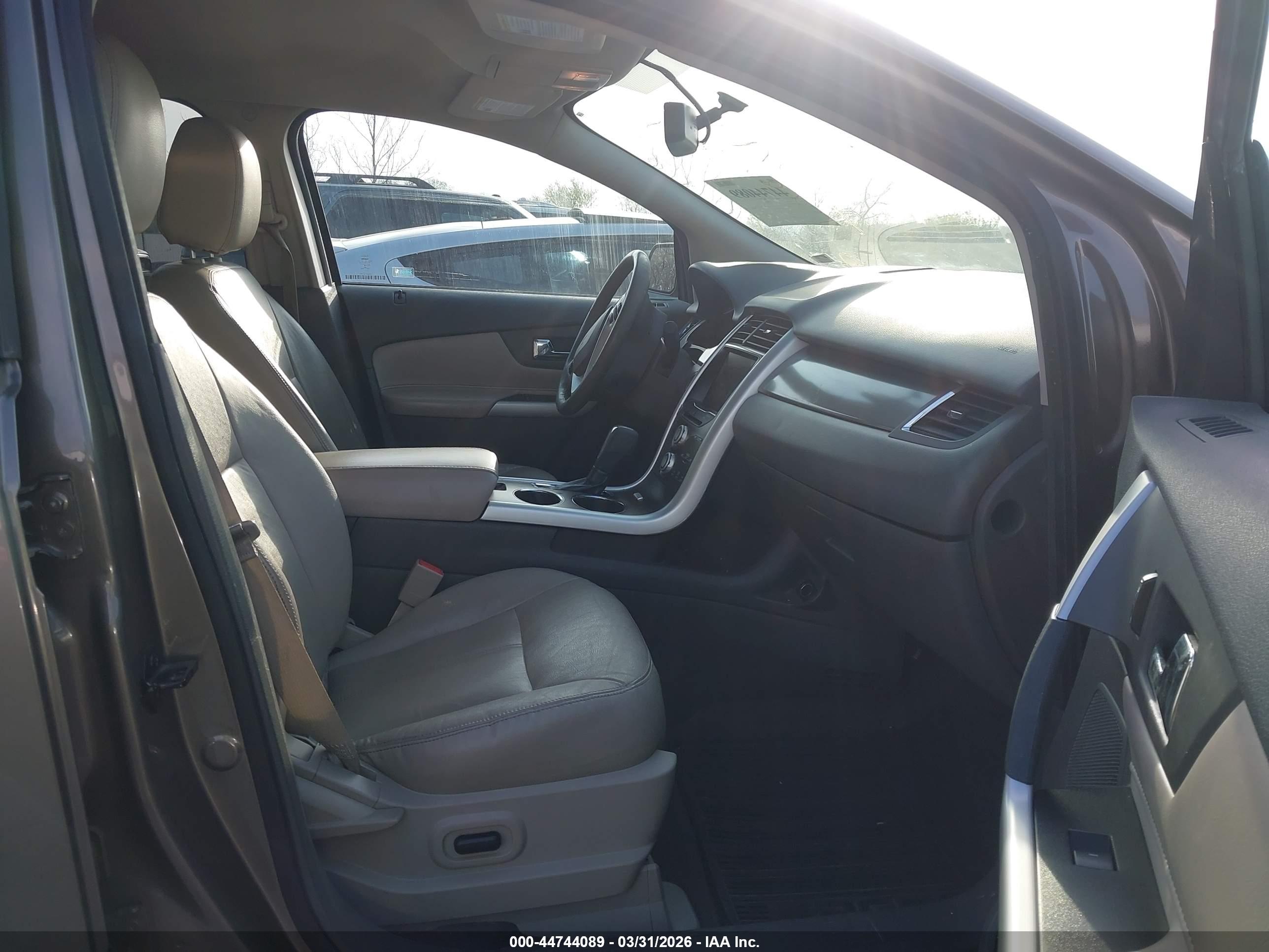 FORD EDGE image 5