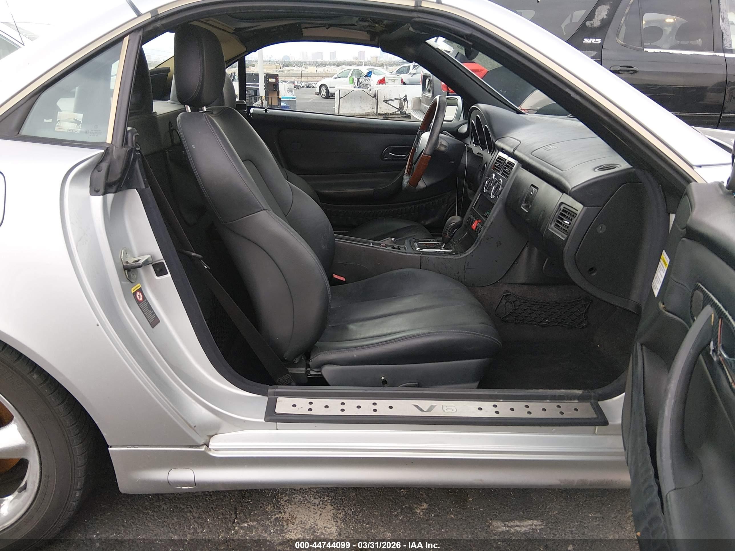 MERCEDES-BENZ SLK image 5