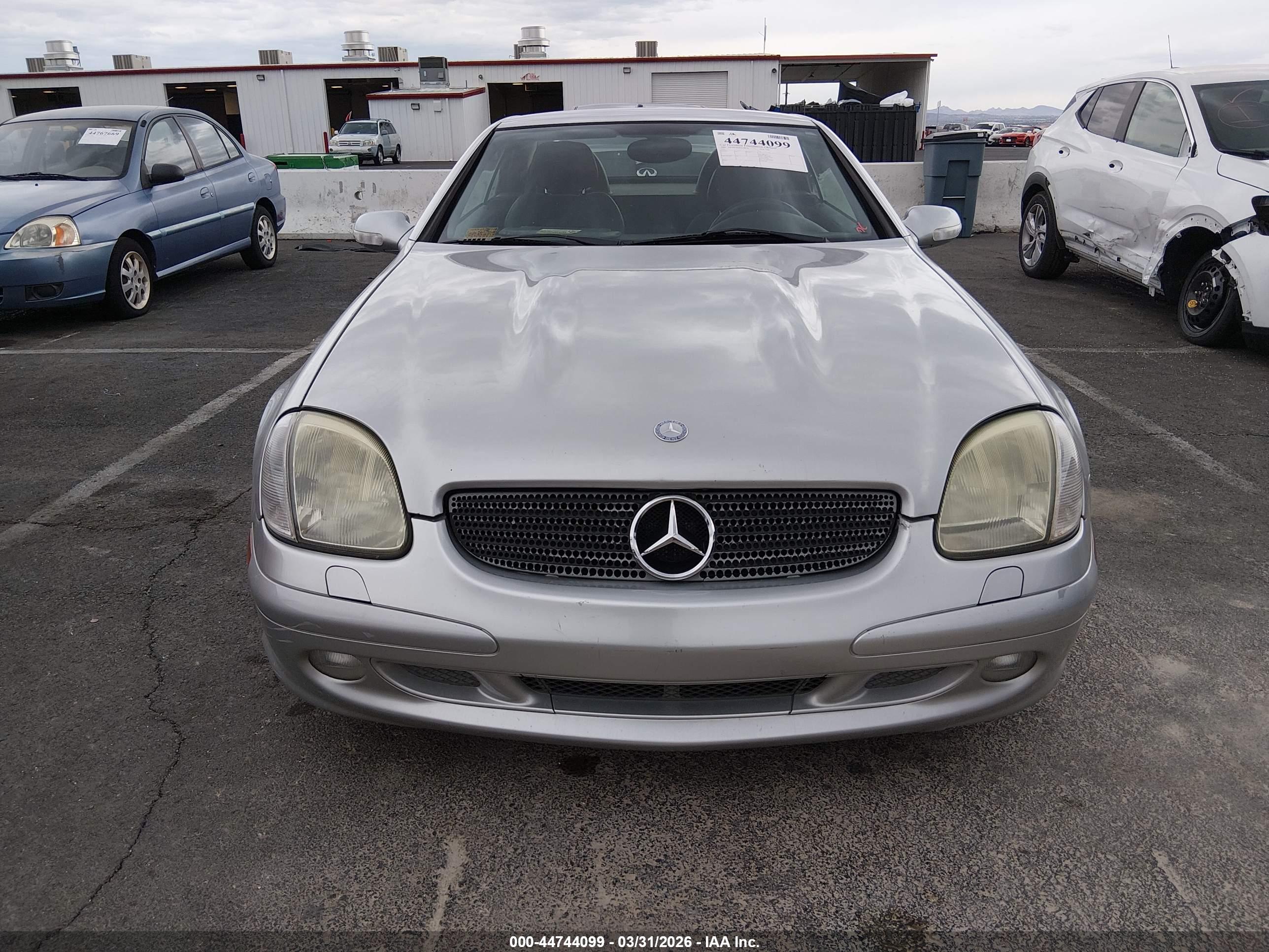 MERCEDES-BENZ SLK image 6