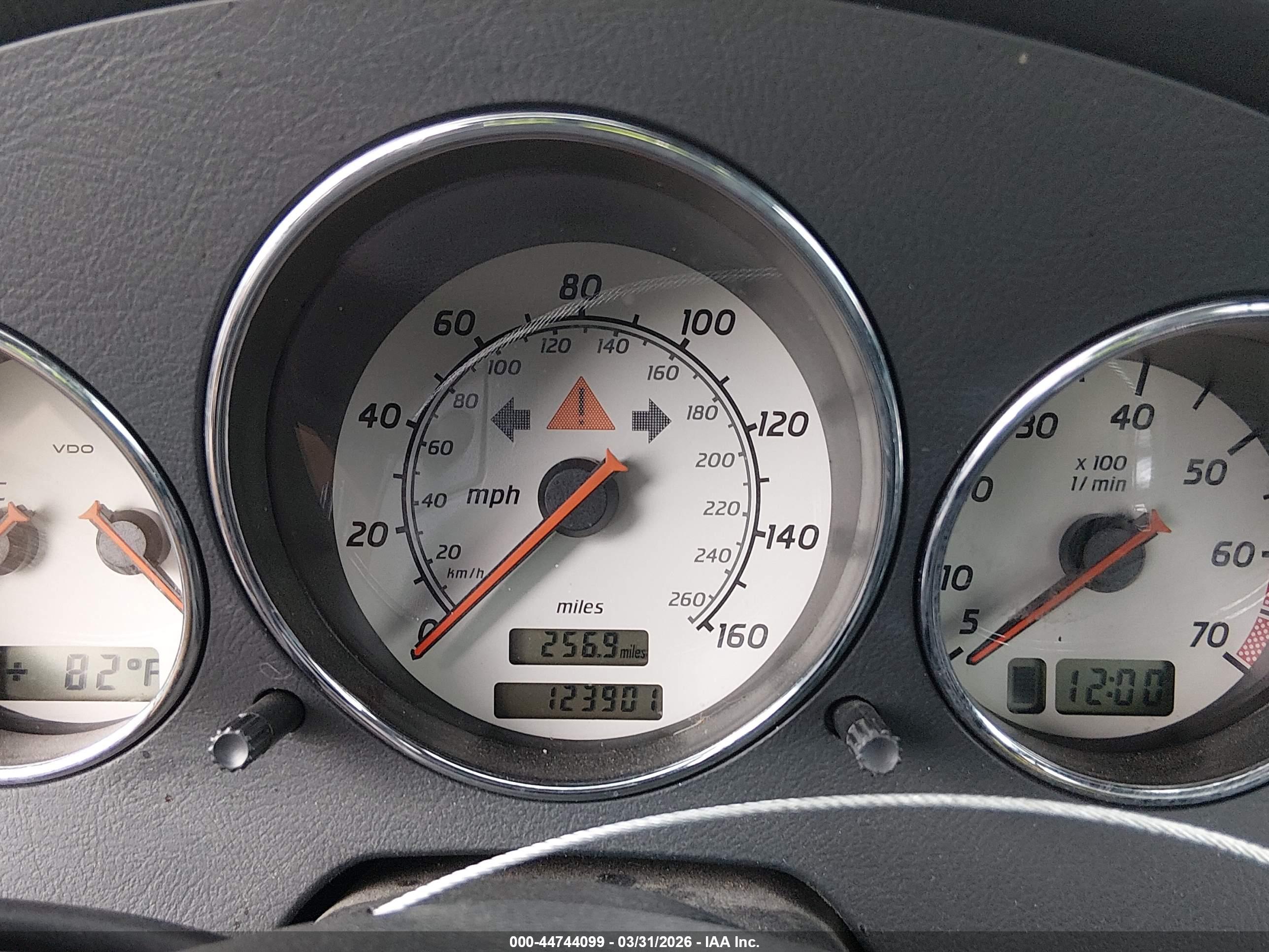 MERCEDES-BENZ SLK image 7