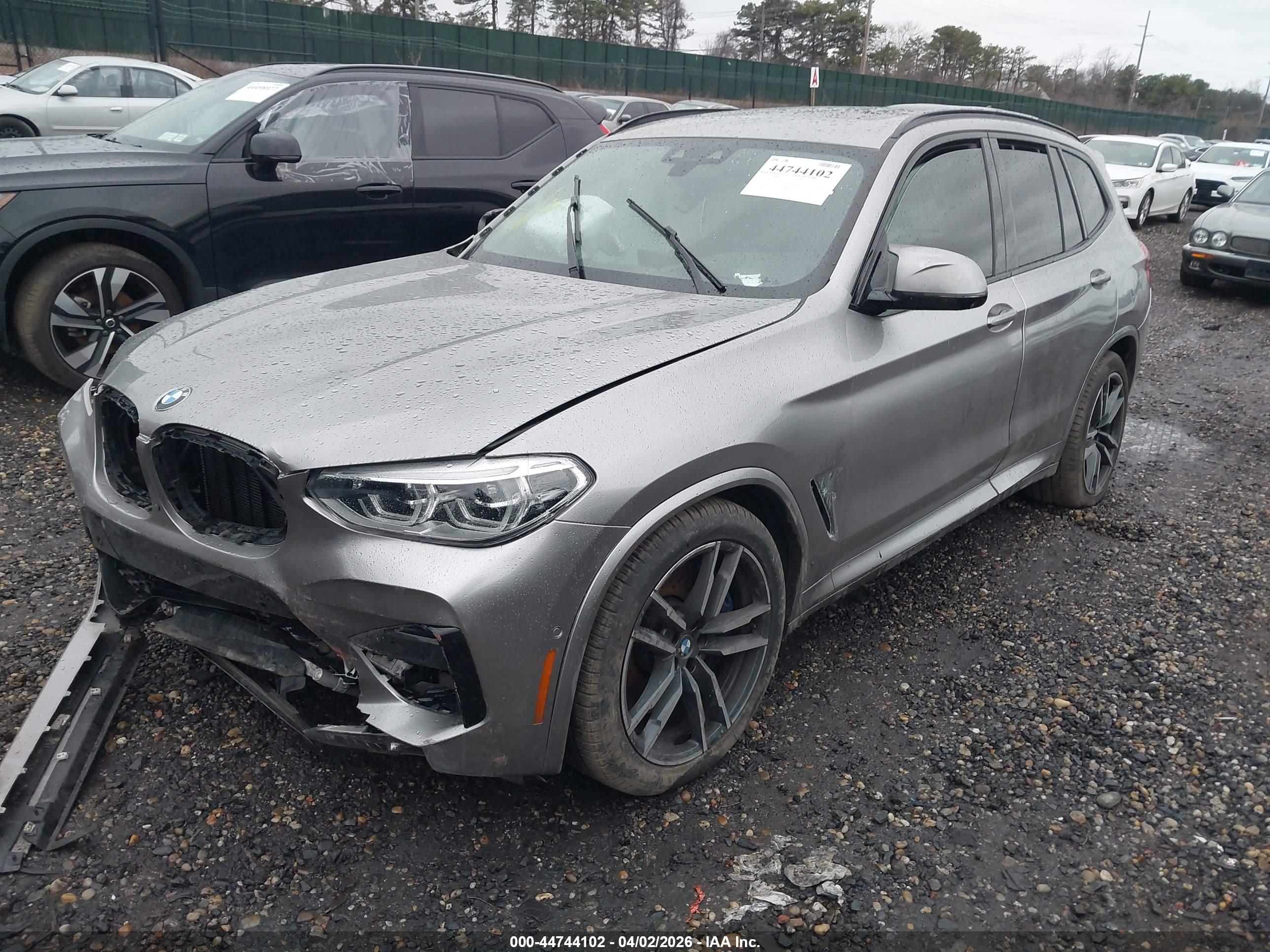 BMW X3 image 2