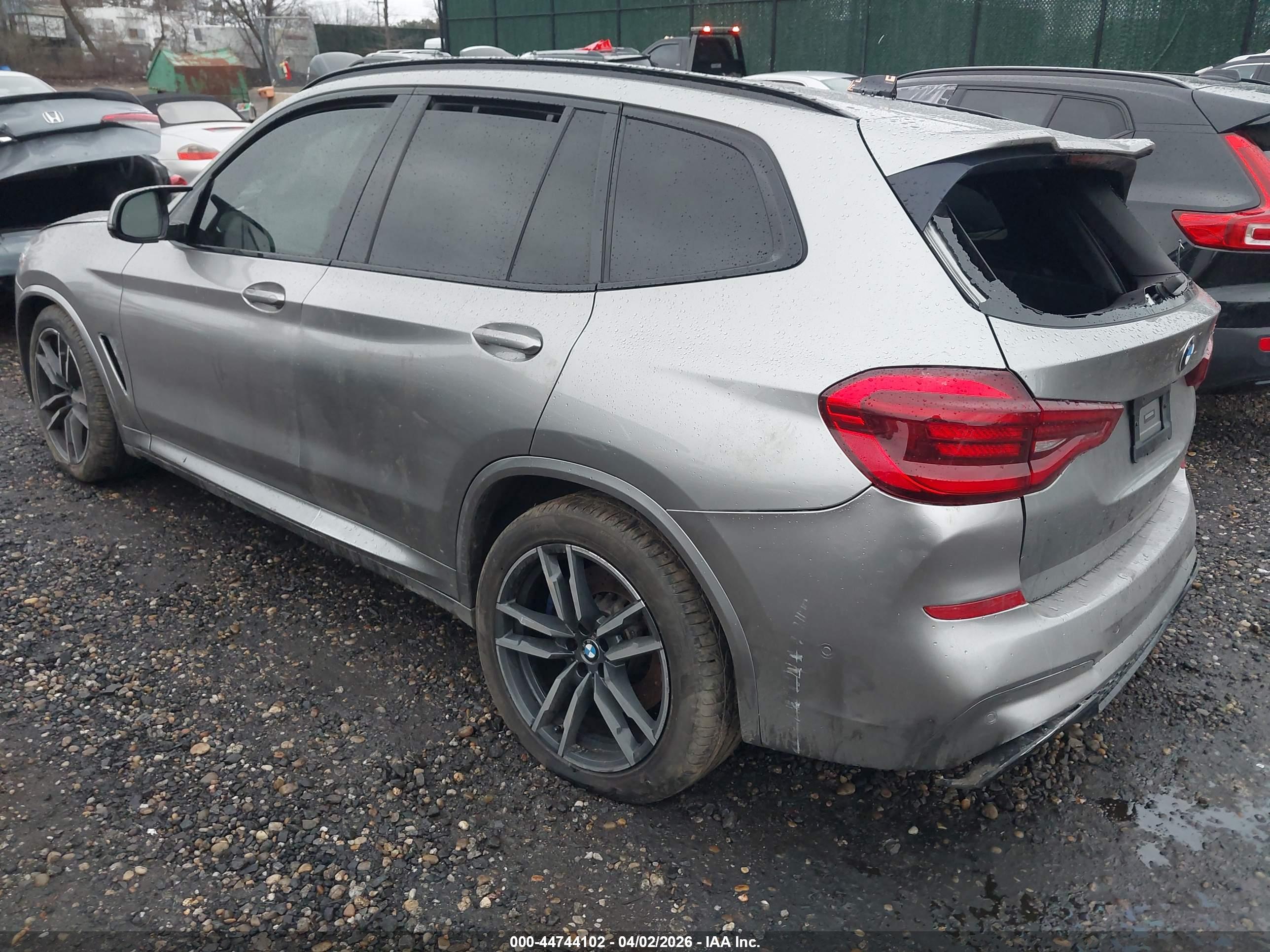 BMW X3 image 3