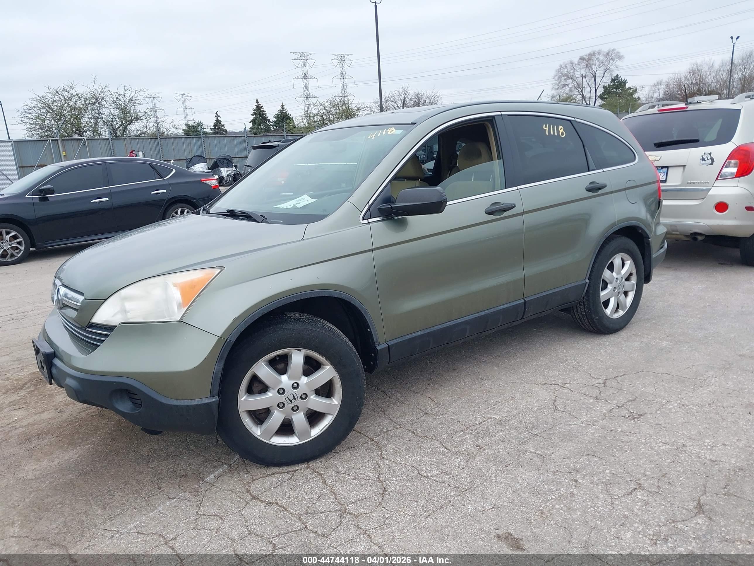 HONDA CR-V image 2