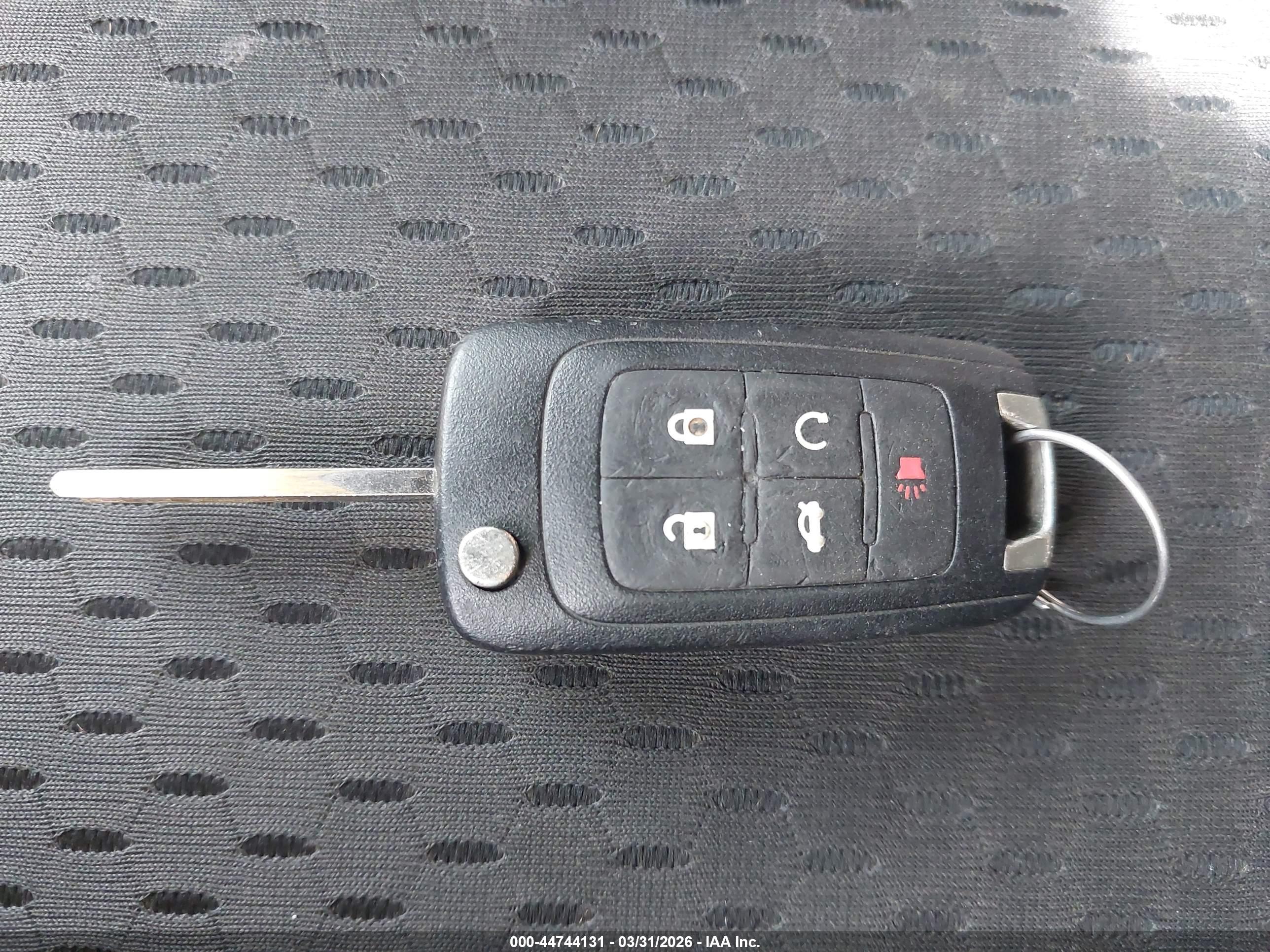CHEVROLET EQUINOX image 11