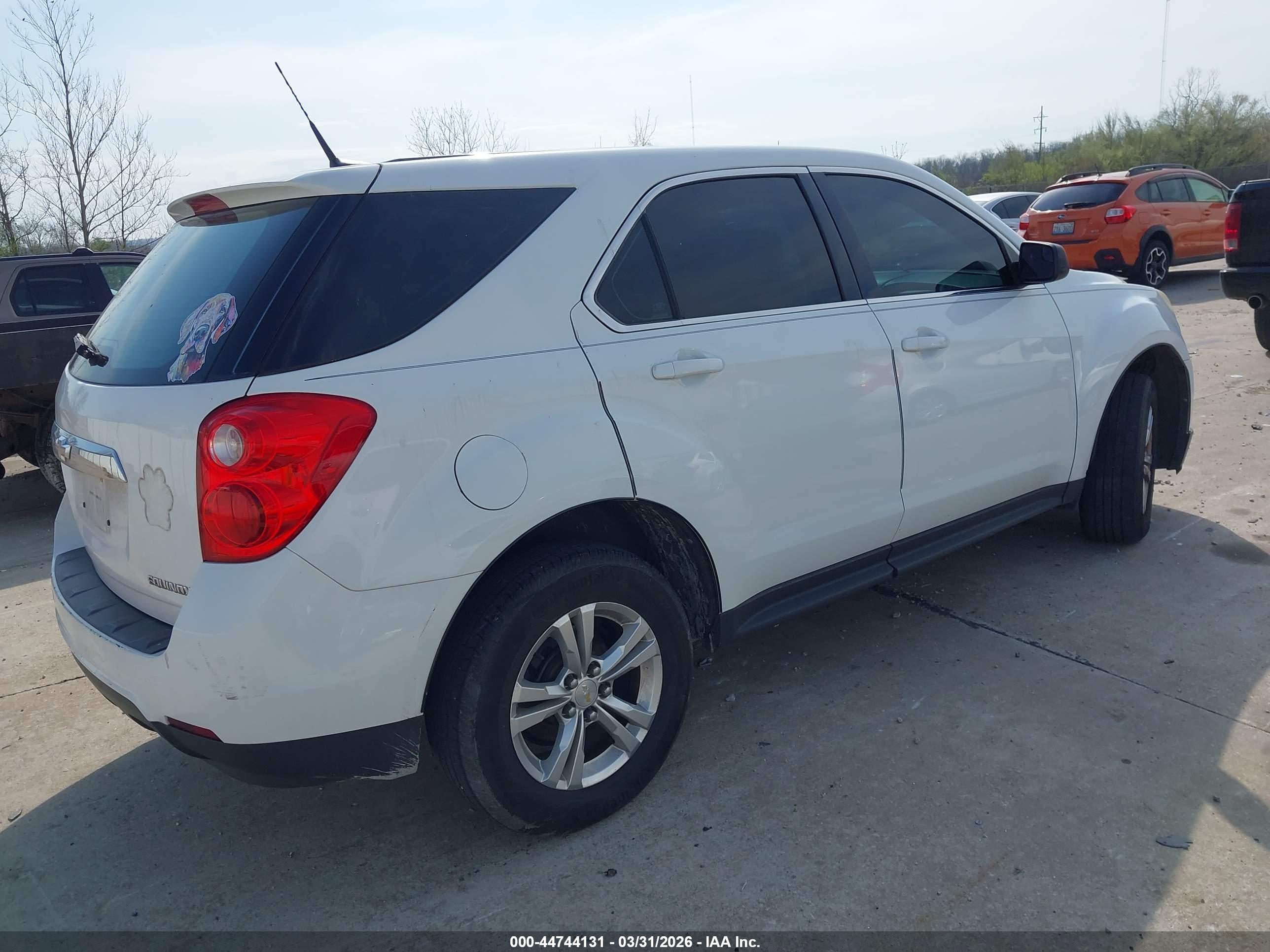 CHEVROLET EQUINOX image 4