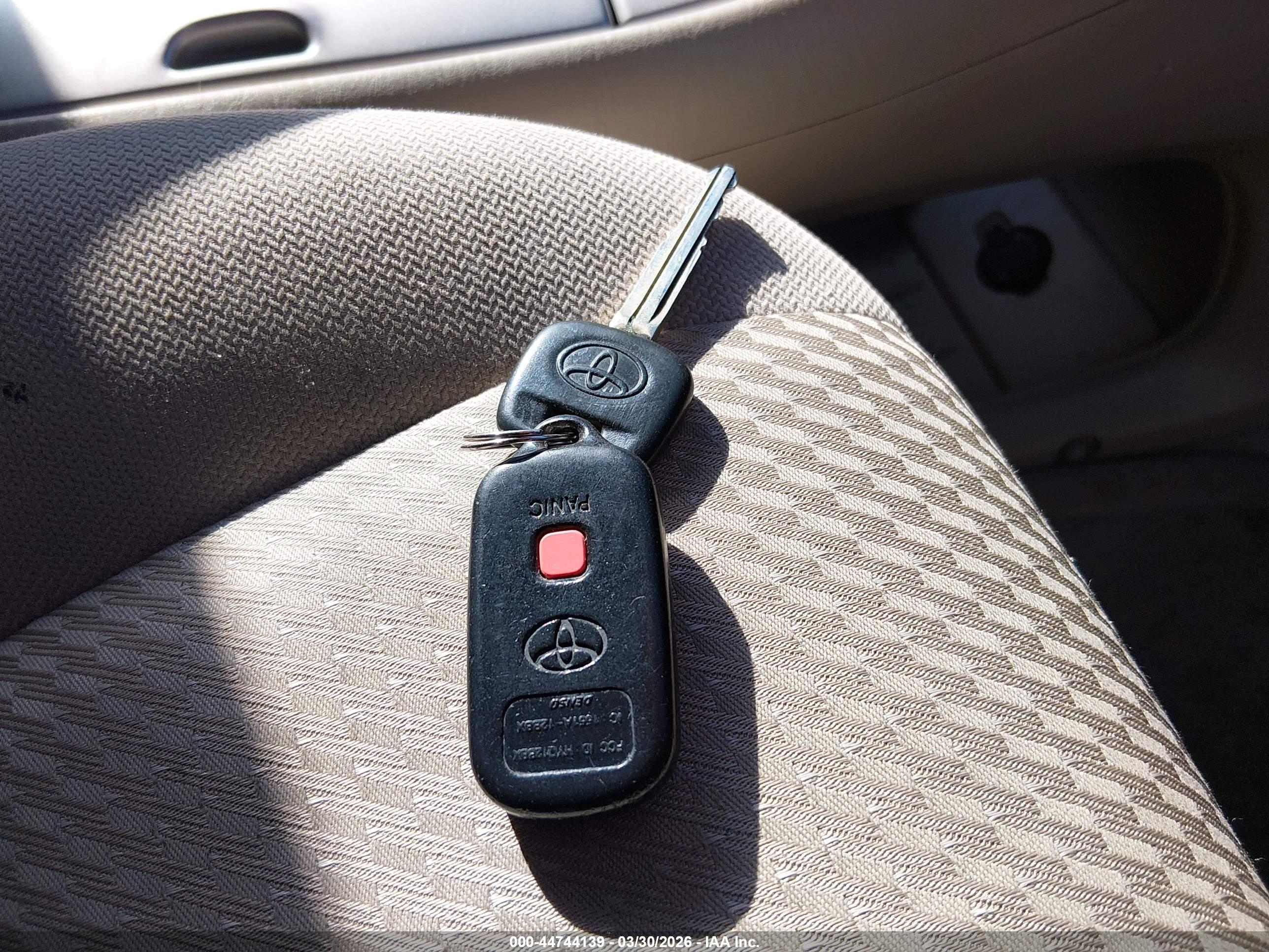 TOYOTA HIGHLANDER image 11