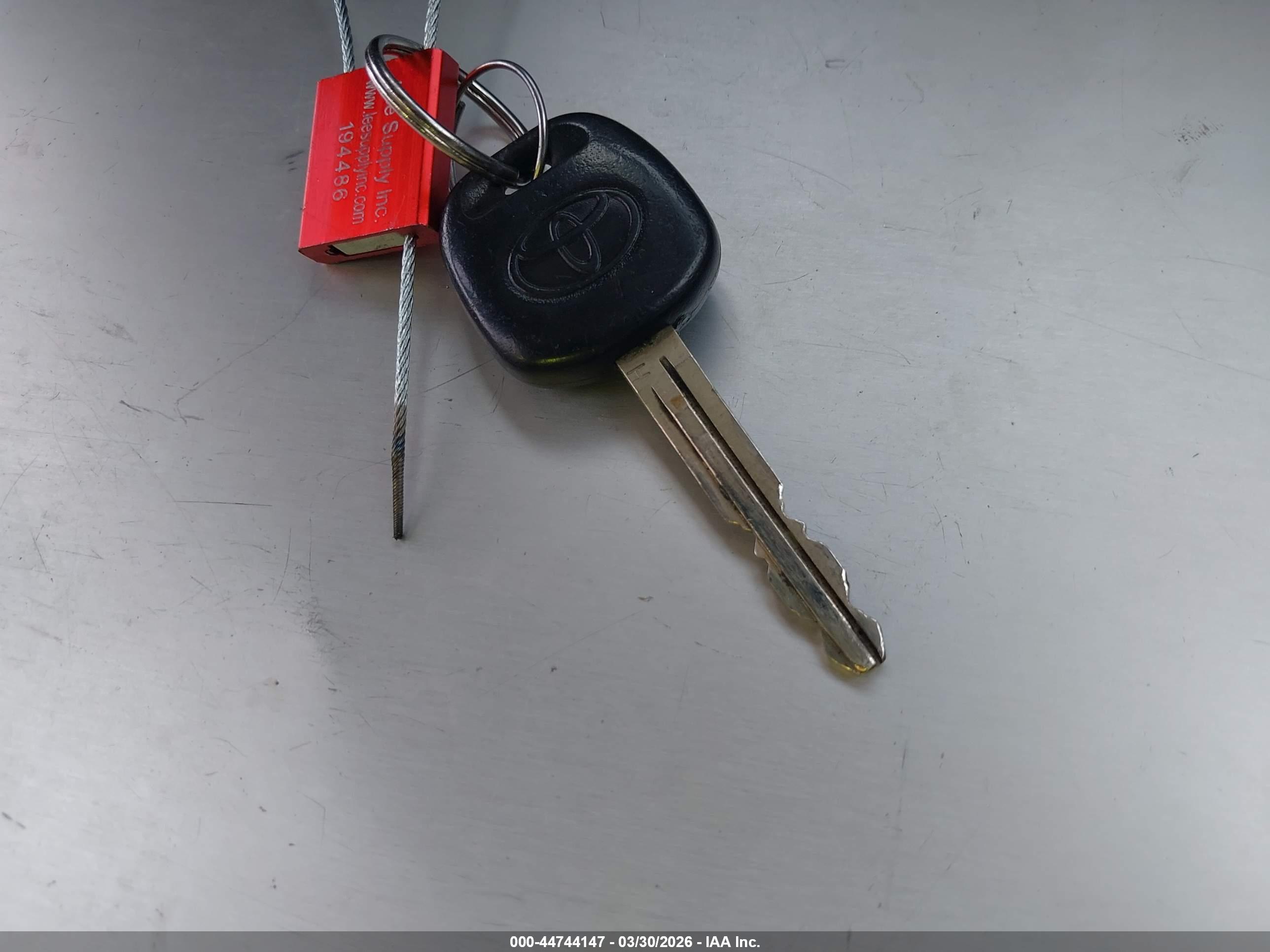 TOYOTA COROLLA image 11