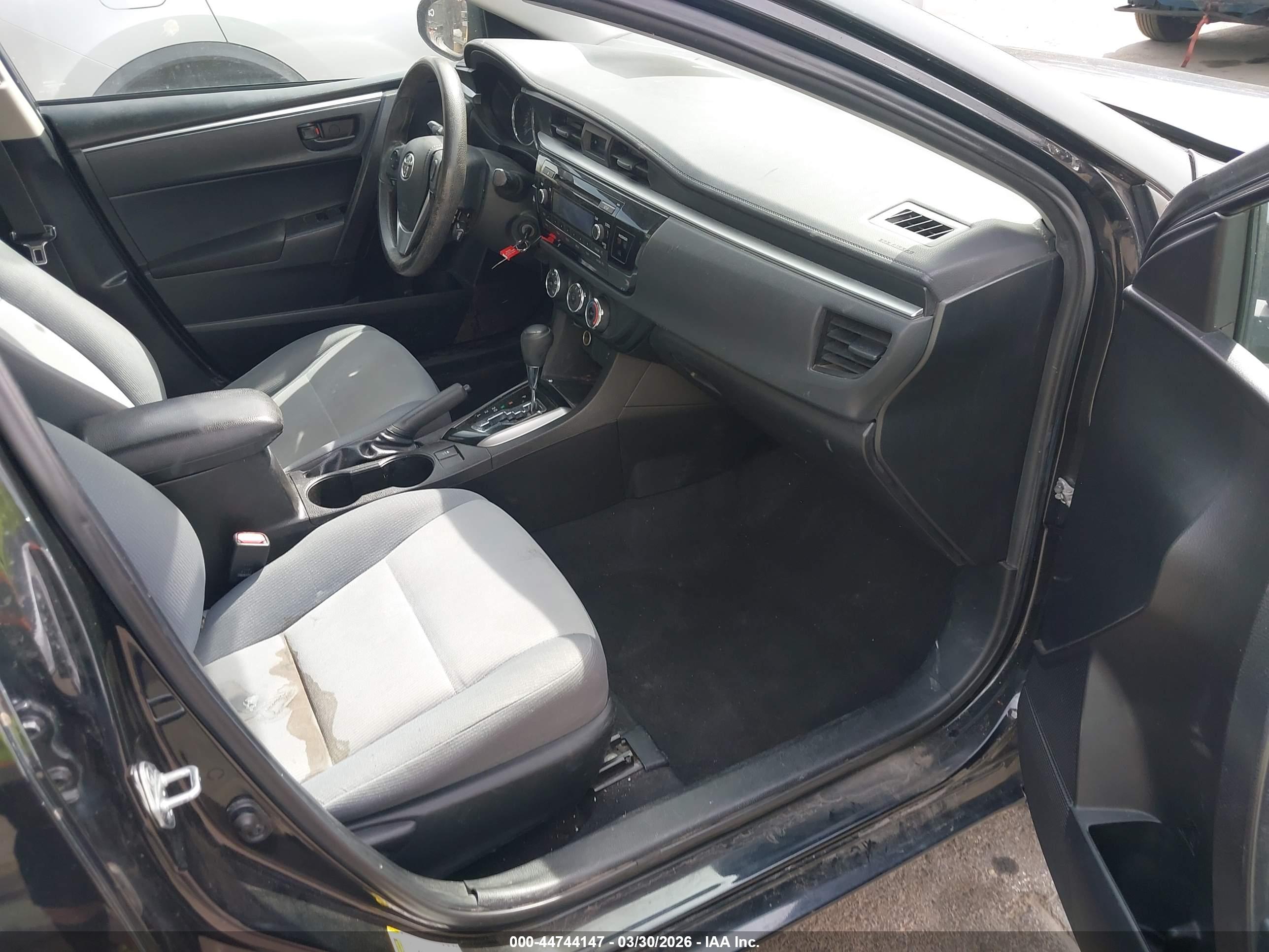 TOYOTA COROLLA image 5