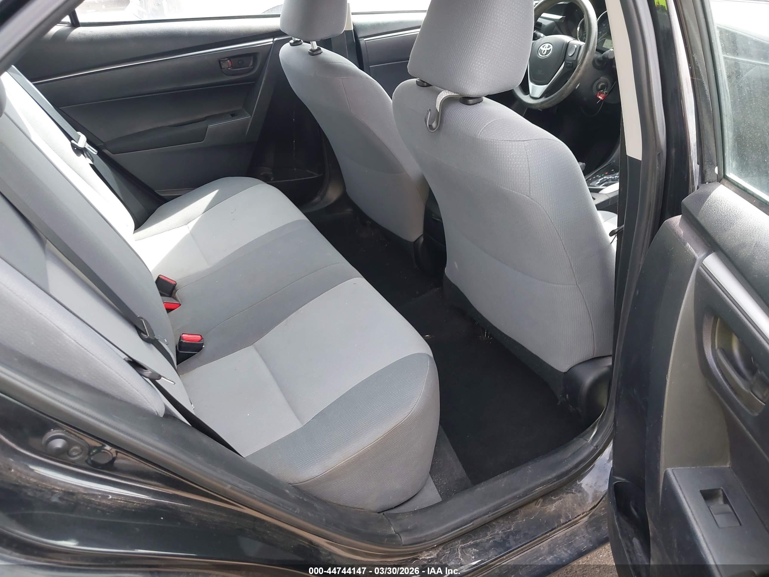TOYOTA COROLLA image 8