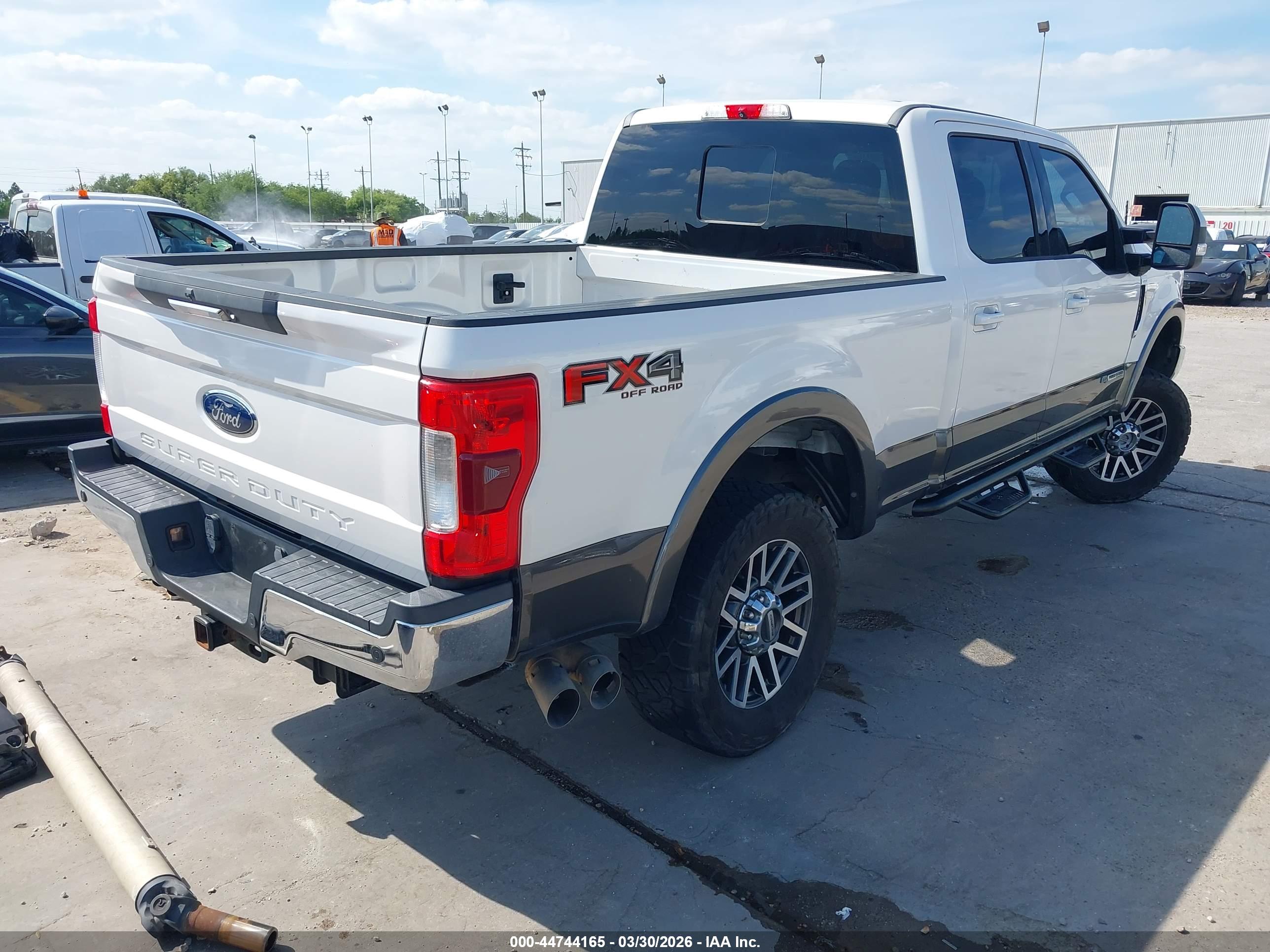 FORD F-250 image 4