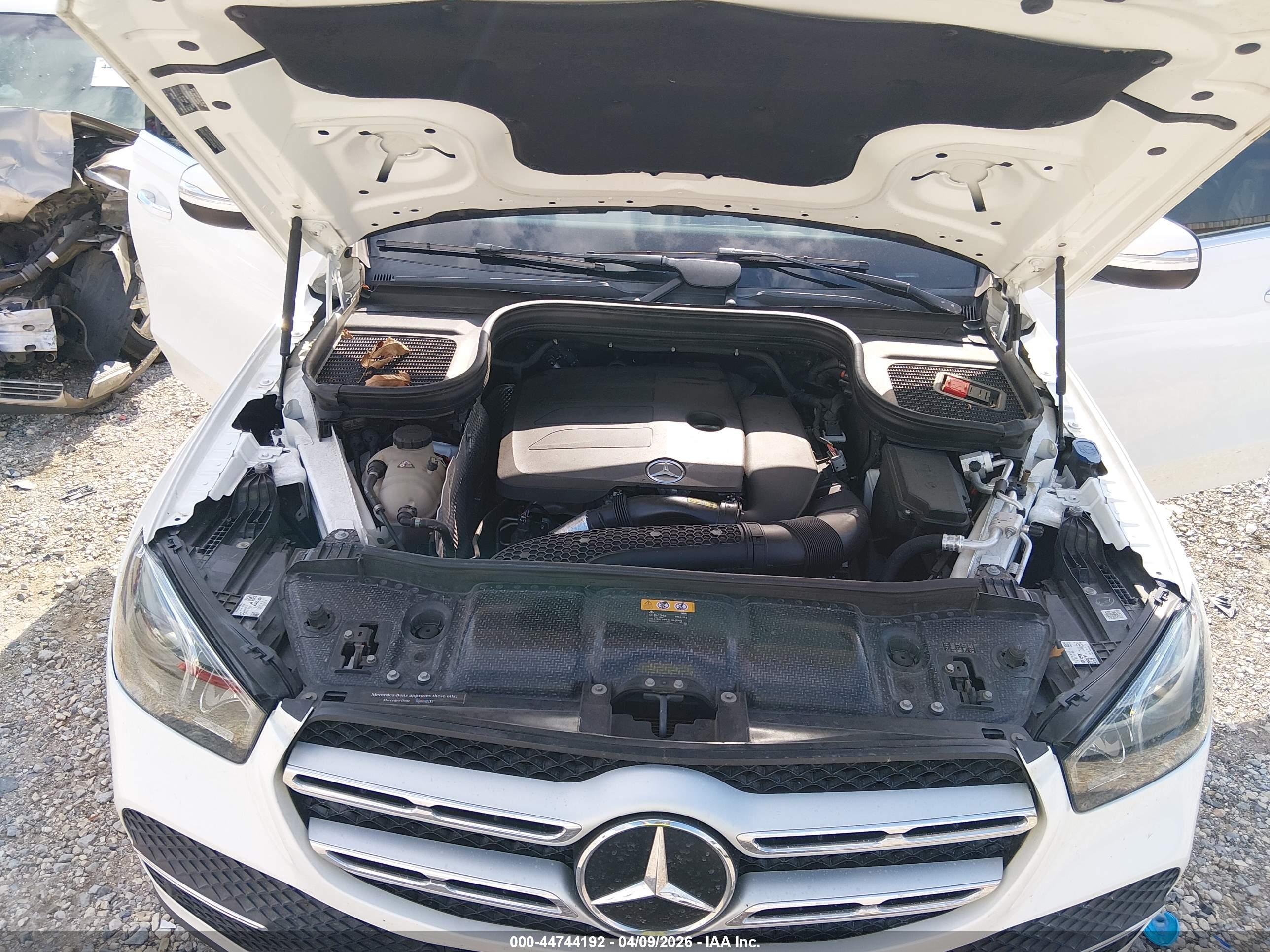 MERCEDES-BENZ GLE image 10