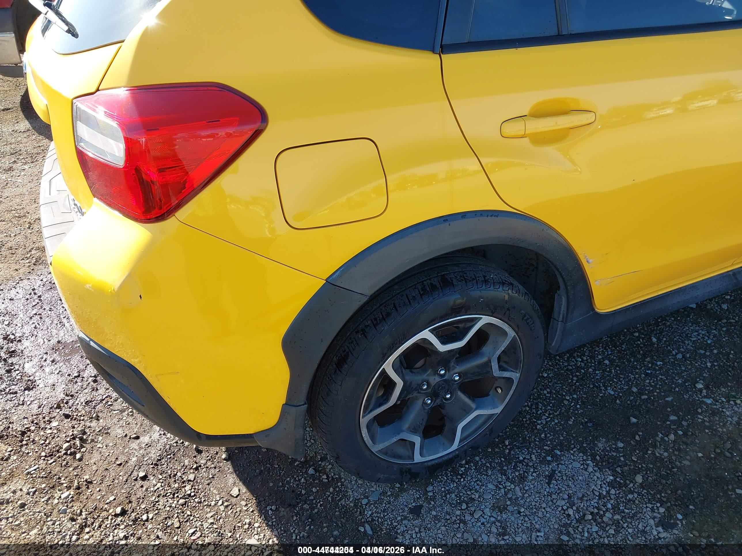 SUBARU XV image 6