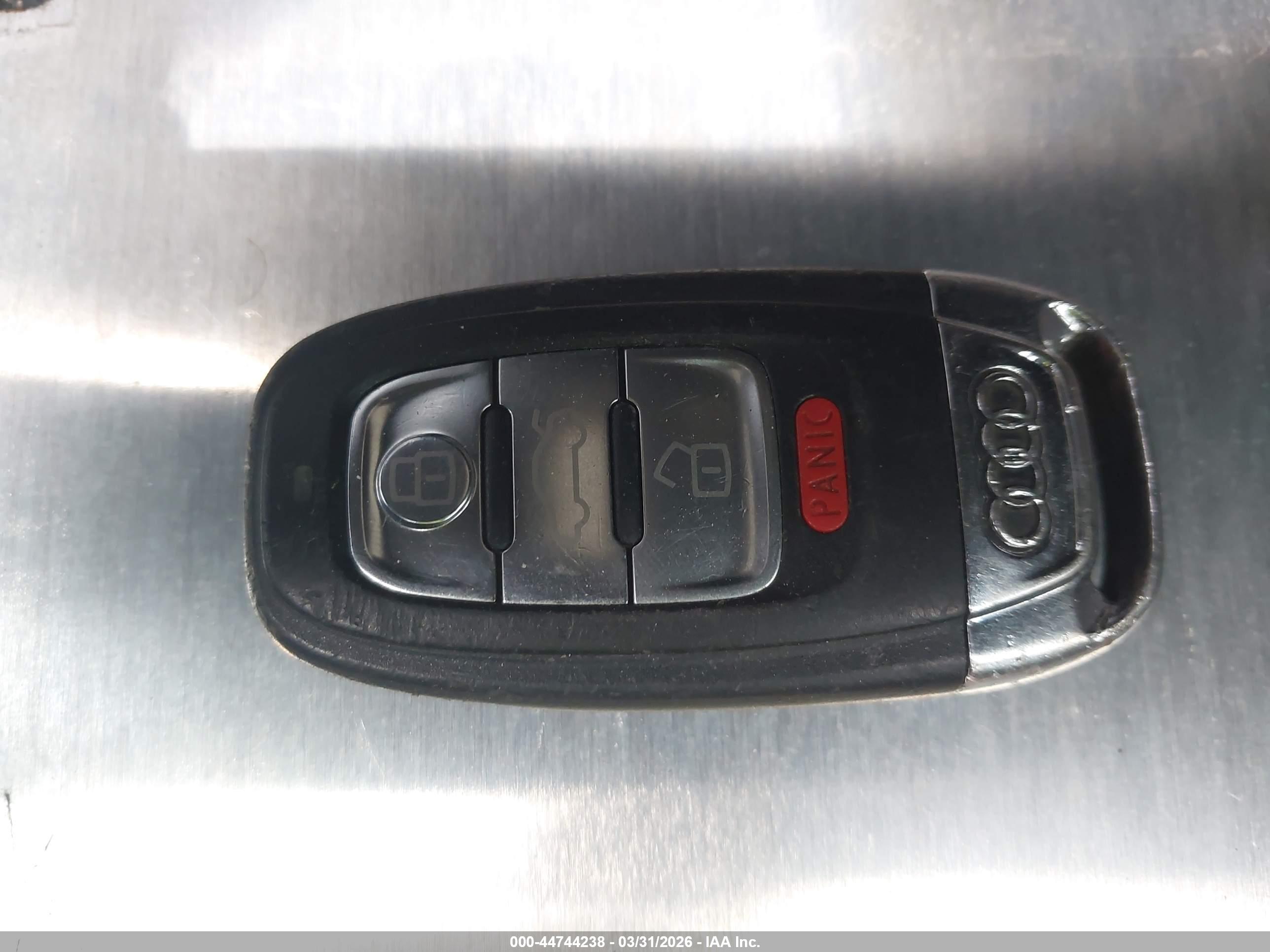 AUDI A4 image 11