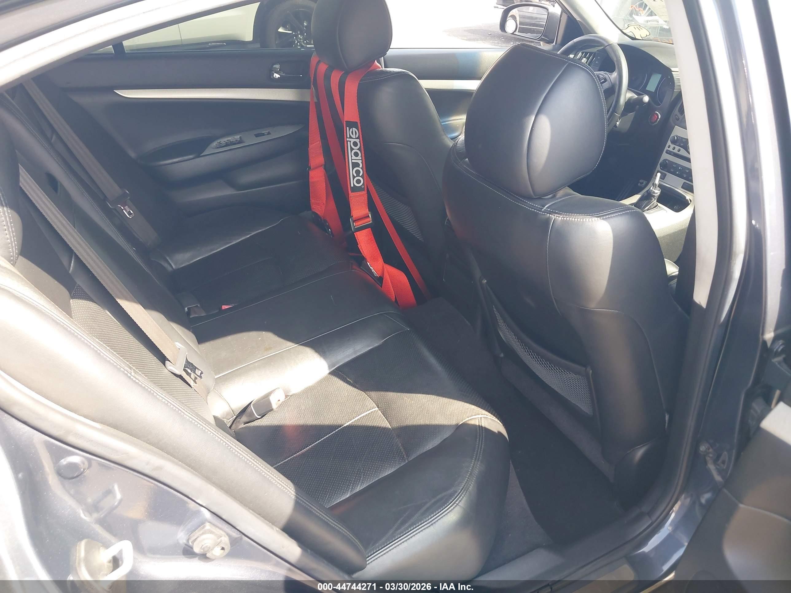 INFINITI G35 image 8