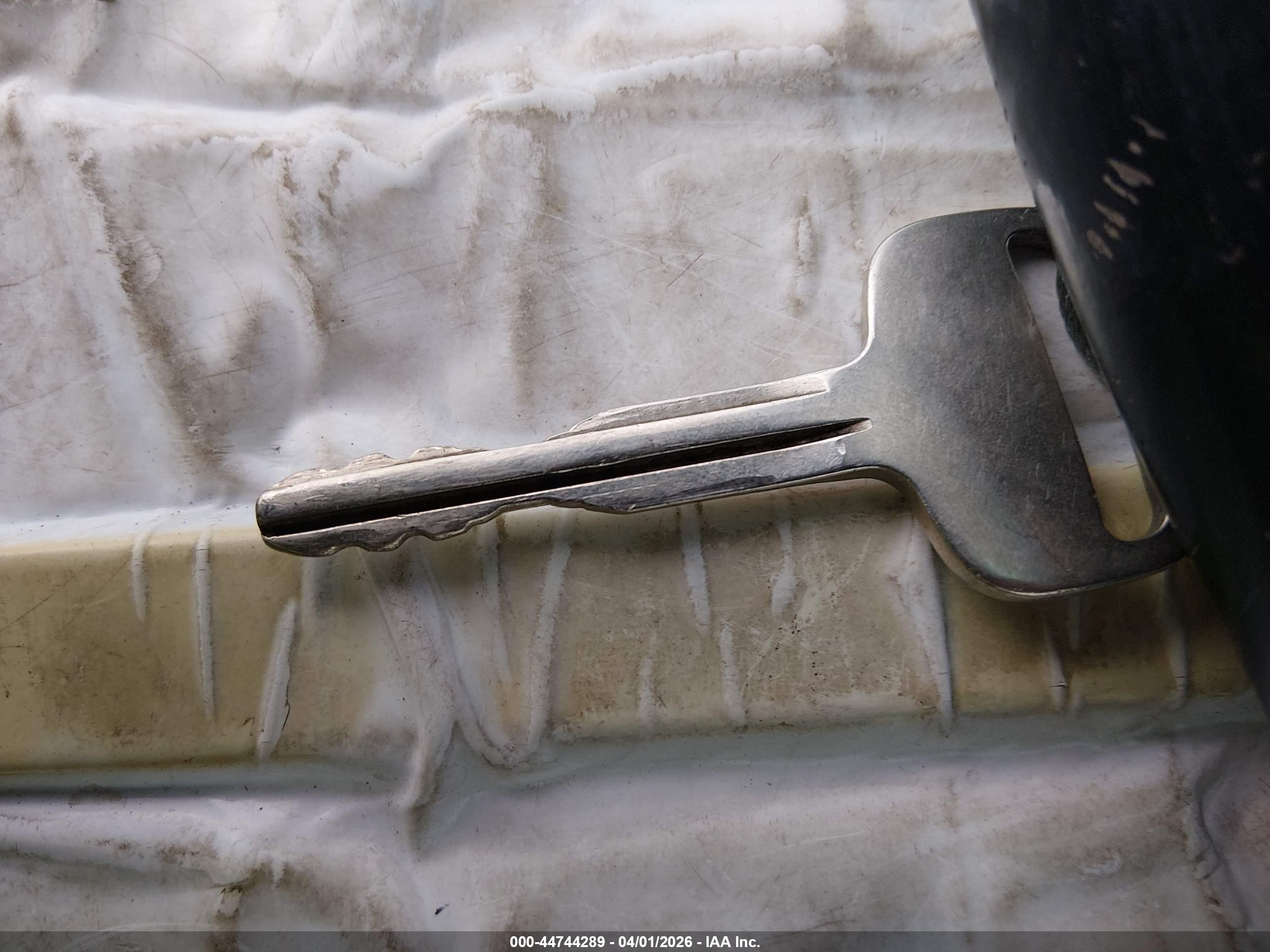TOYOTA 4RUNNER image 11