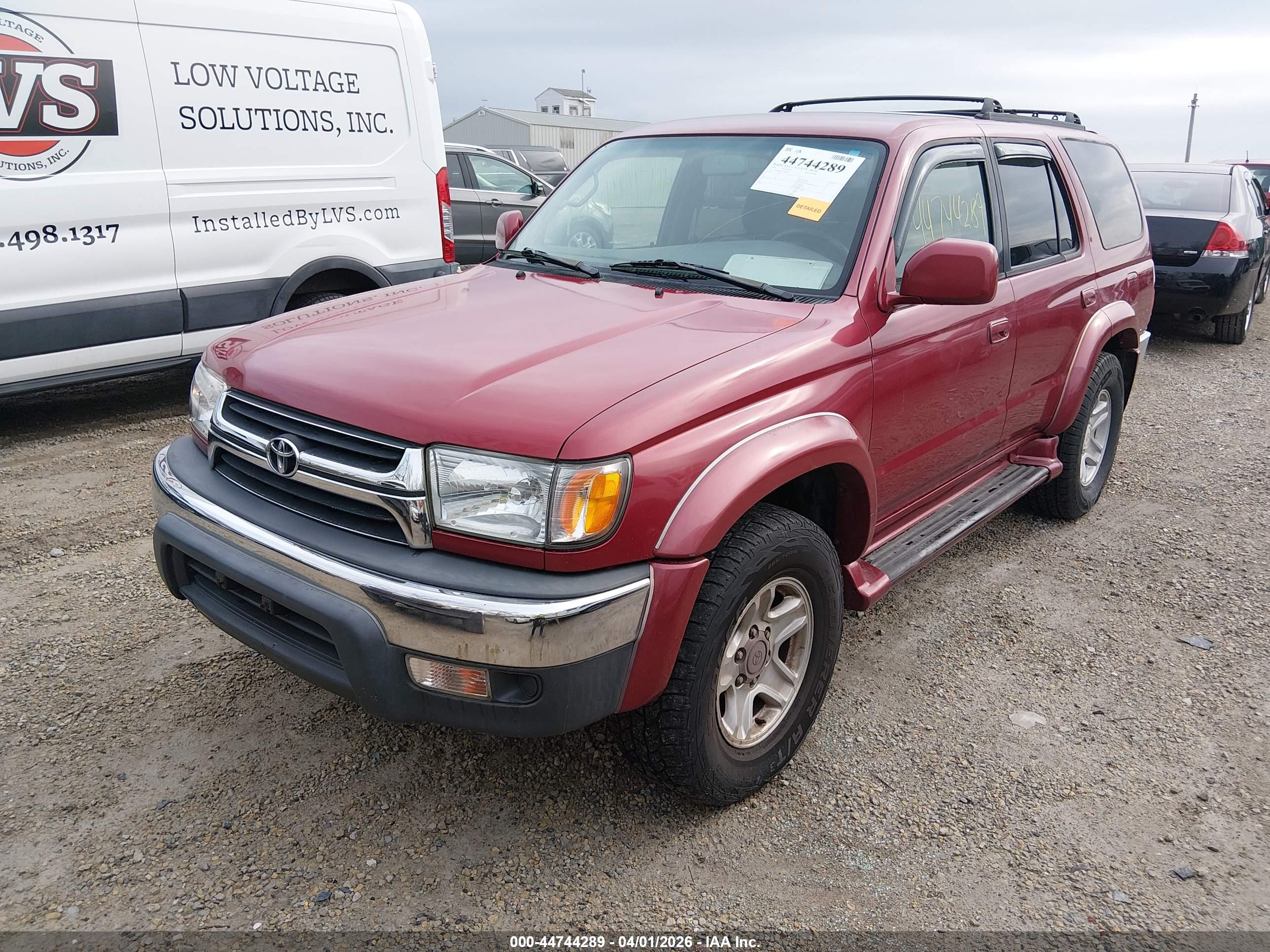 TOYOTA 4RUNNER image 2