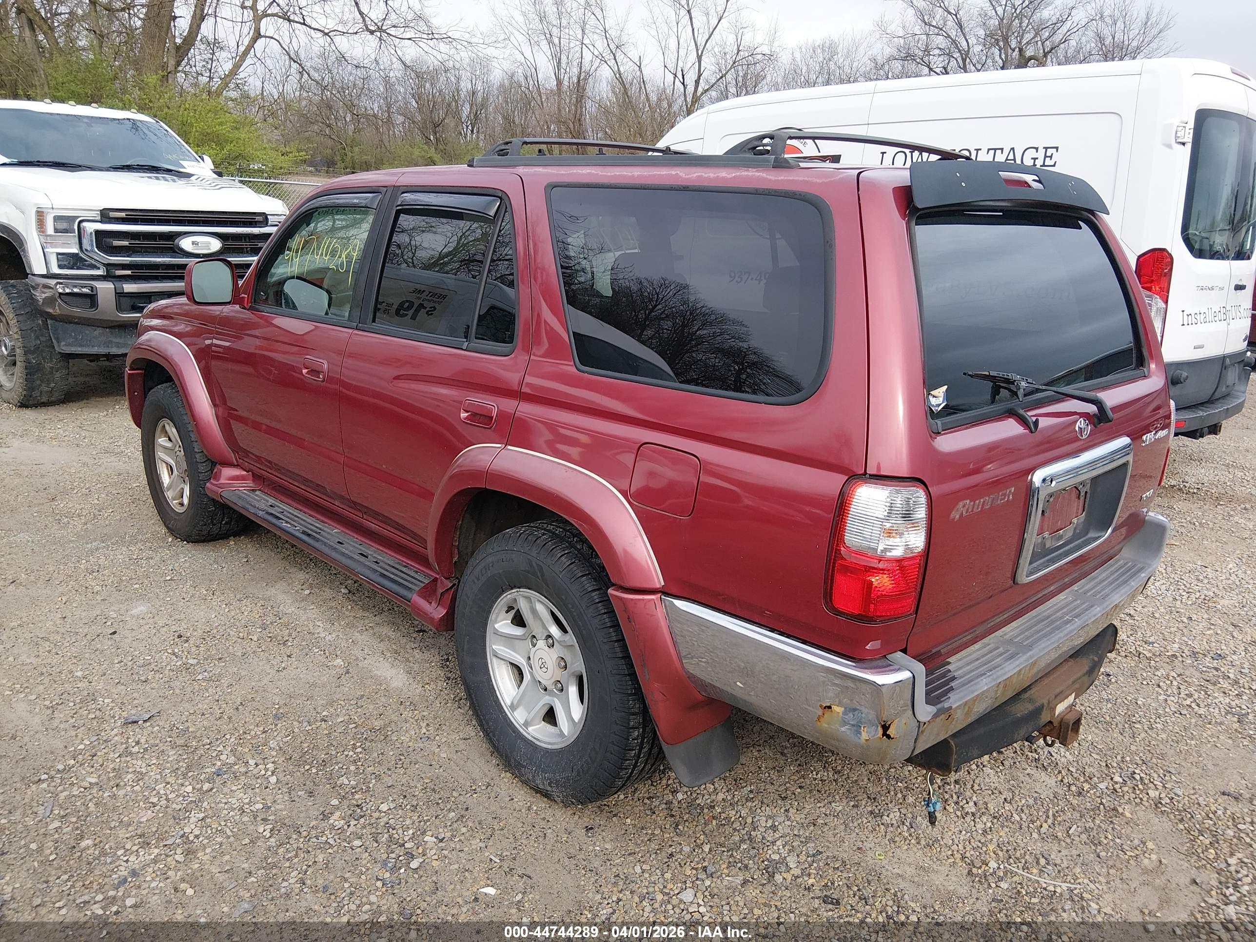 TOYOTA 4RUNNER image 3