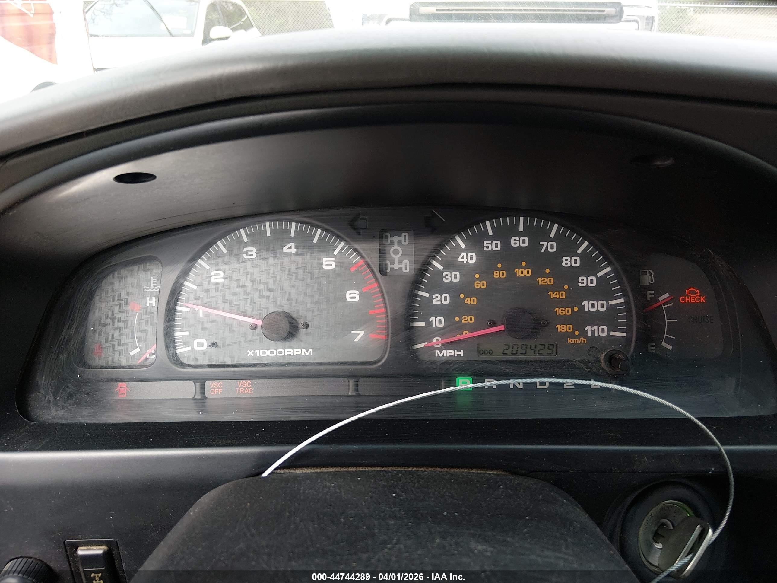 TOYOTA 4RUNNER image 7