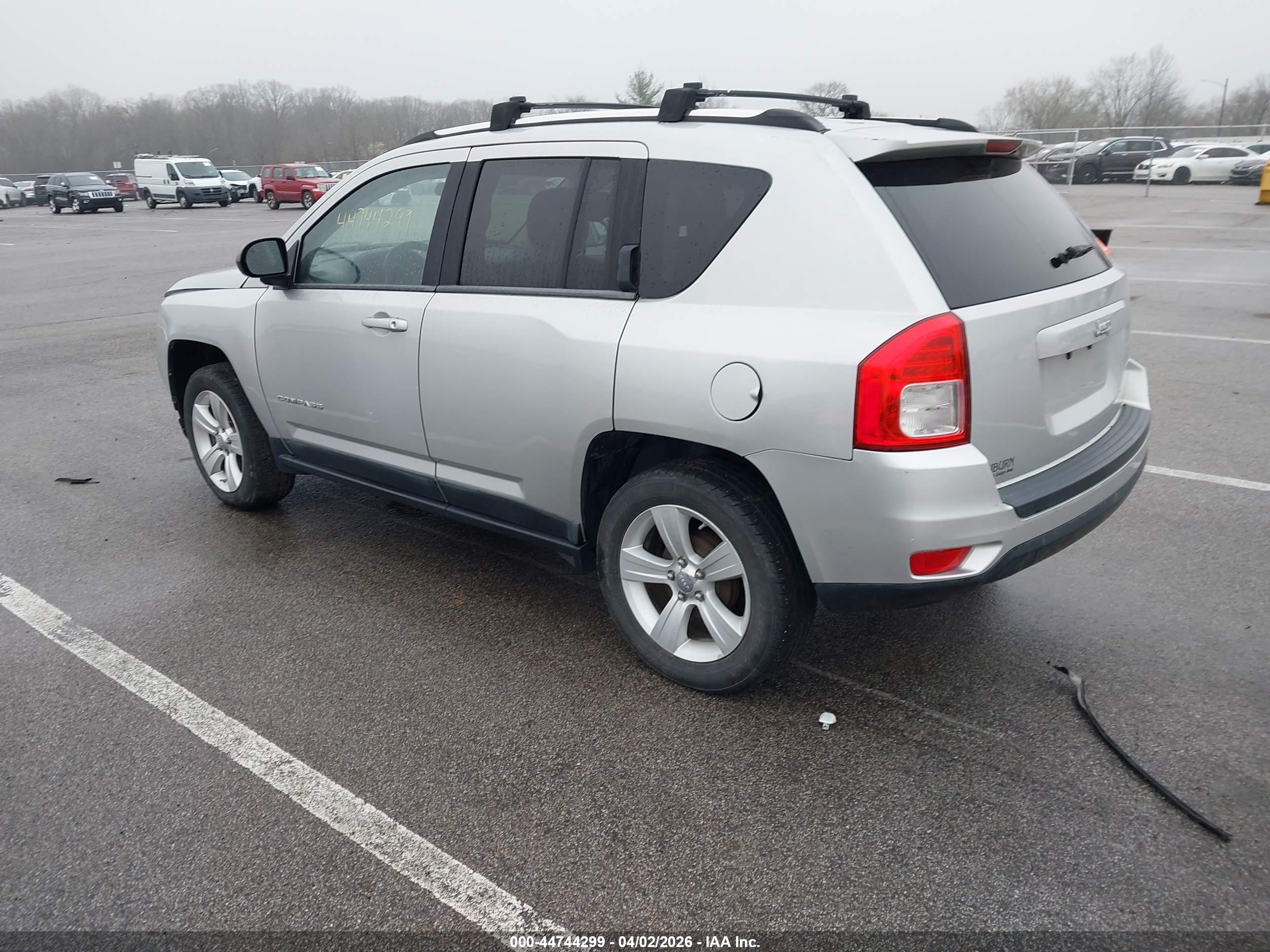 JEEP COMPASS image 3