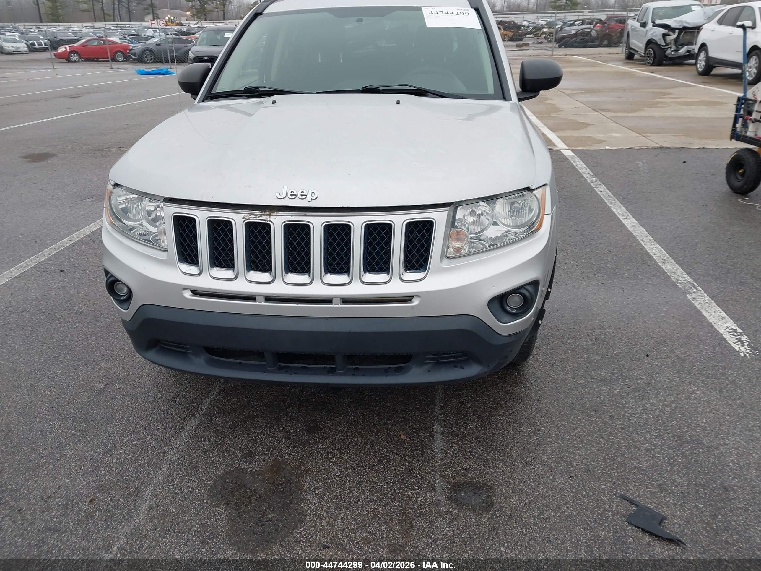 JEEP COMPASS image 6