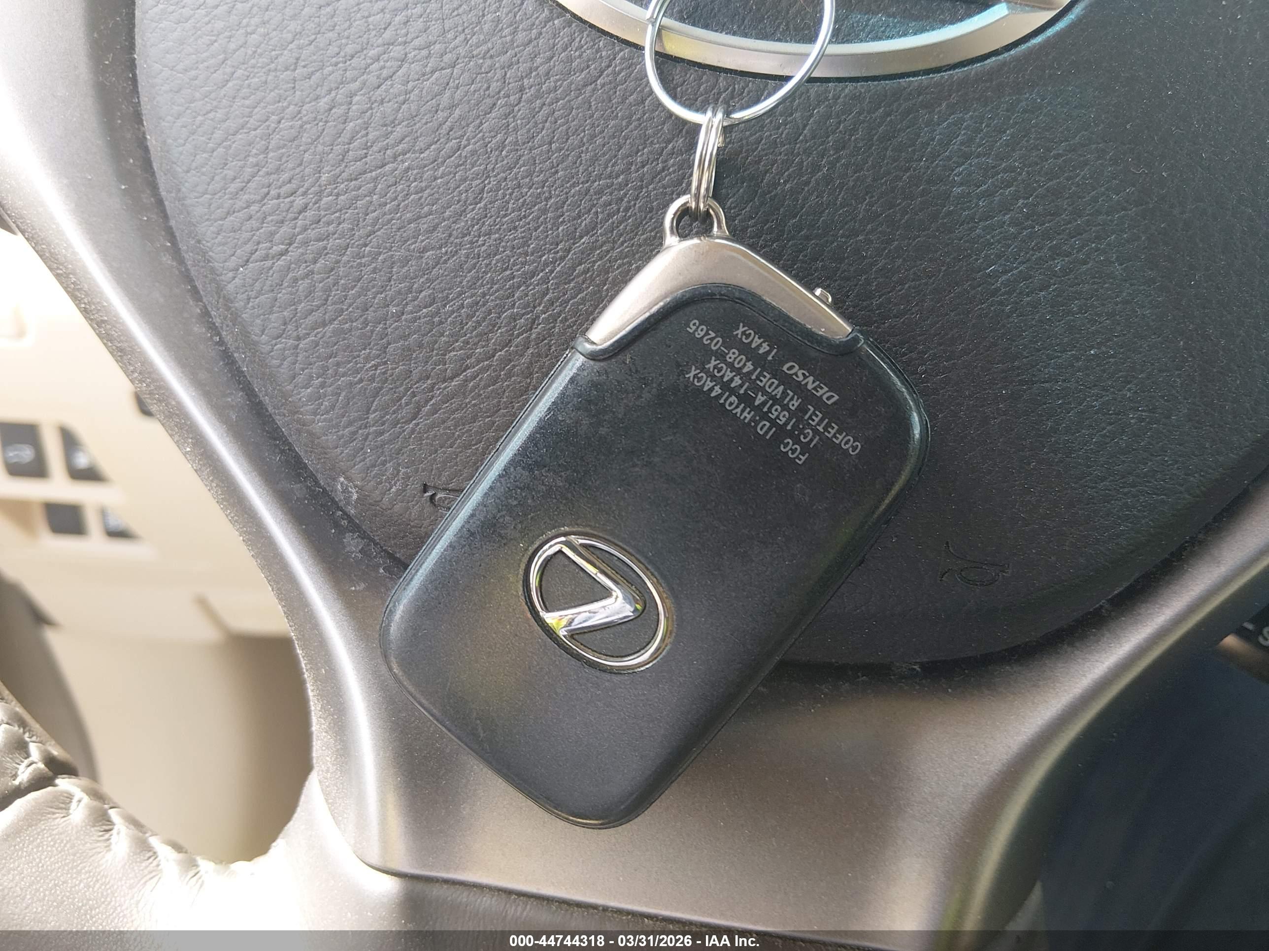 LEXUS RX image 11