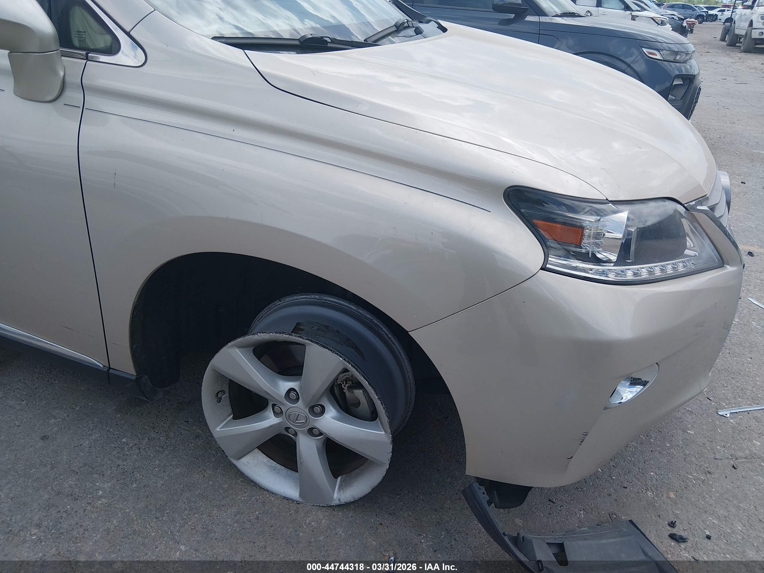 LEXUS RX image 6