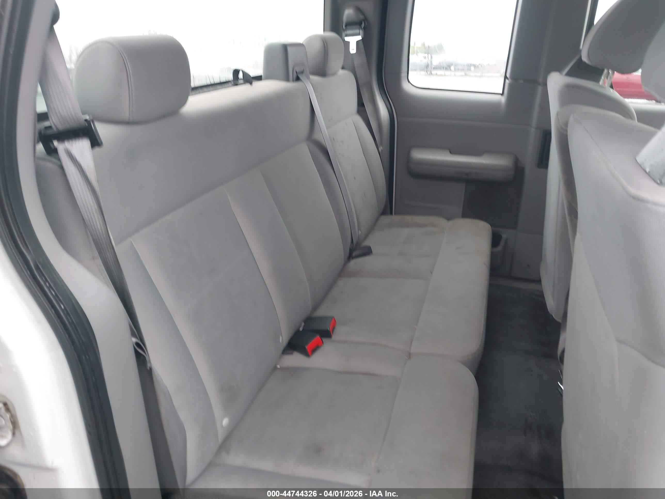 FORD F-150 image 8