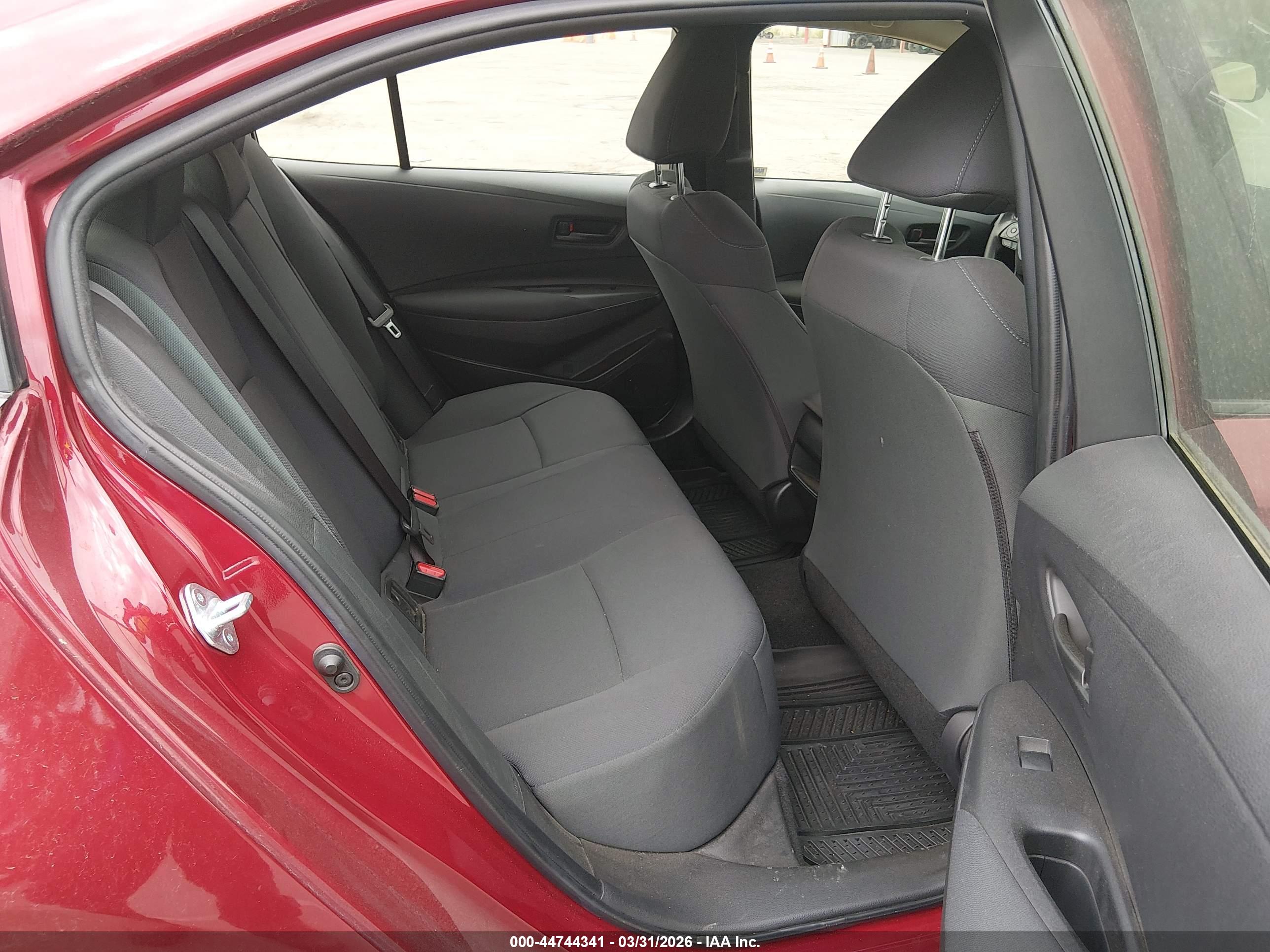 TOYOTA COROLLA image 8
