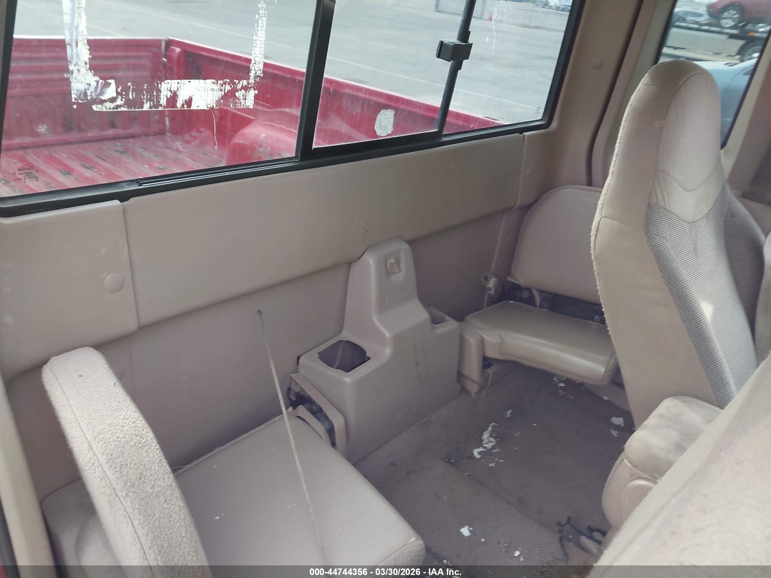 FORD RANGER image 8