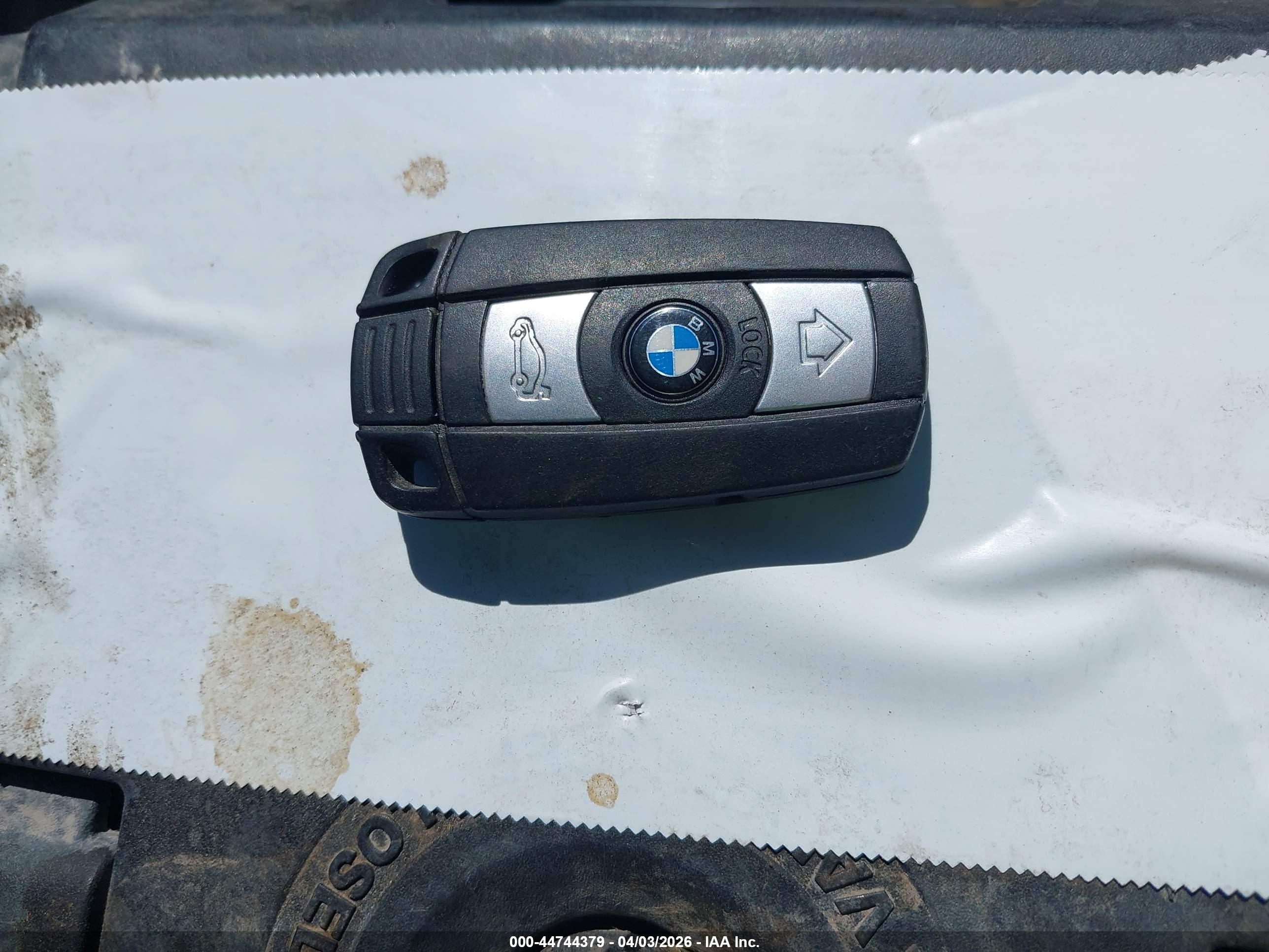 BMW 335D image 11