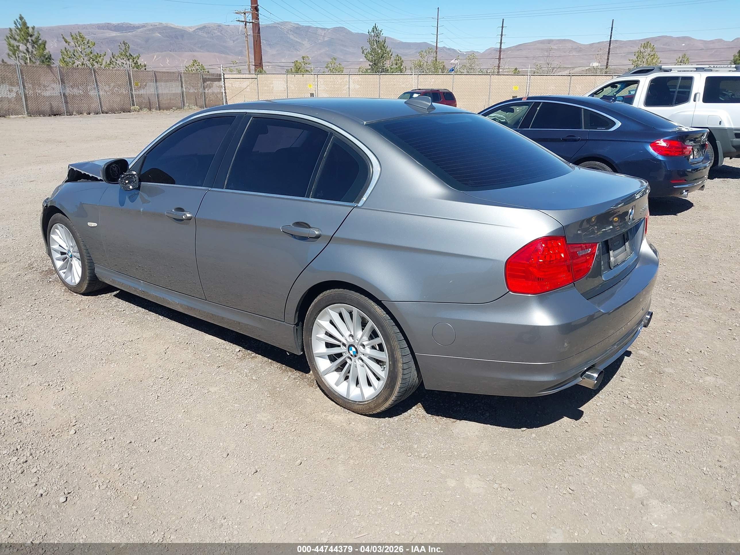 BMW 335D image 3